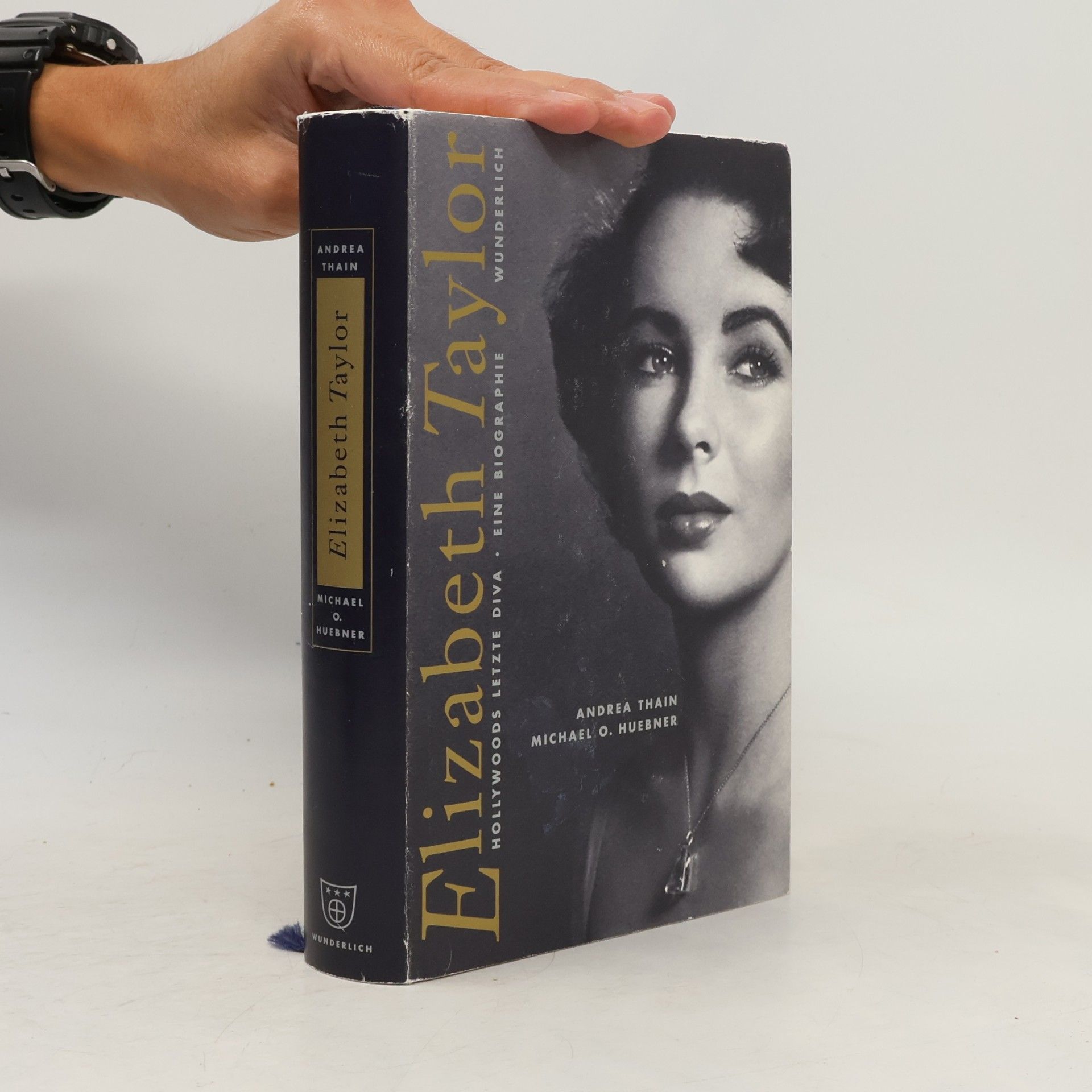Andrea Thain Elizabeth Taylor