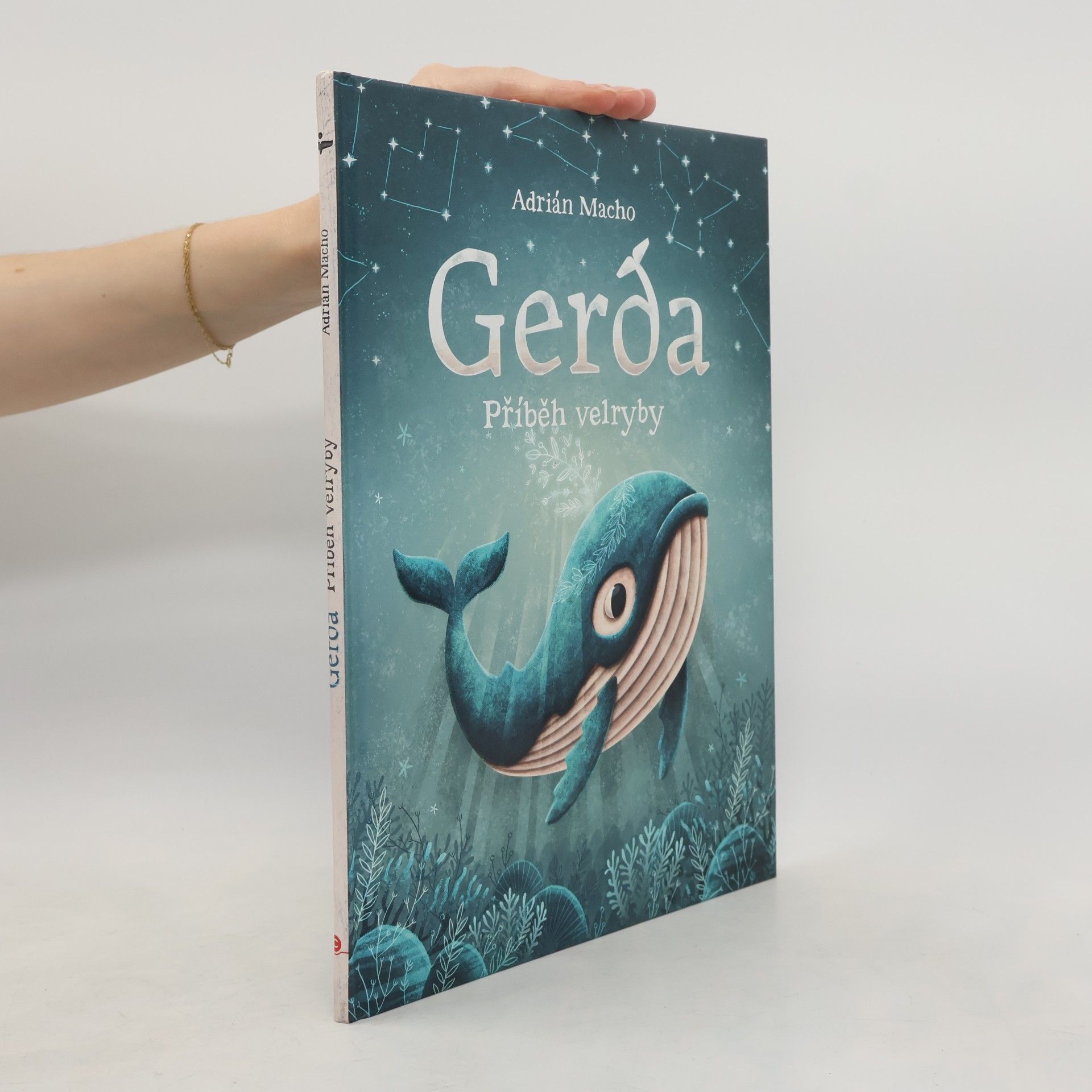 Asrián Macho Gerda - kufrík (veľryba)