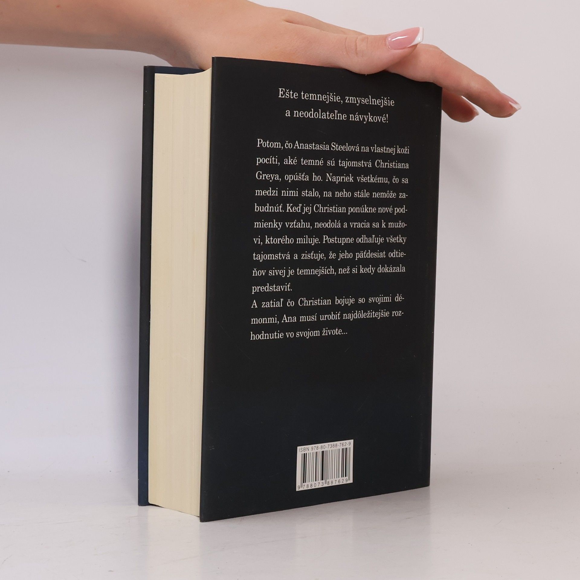 E L James Päťdesiat odtieňov temnoty