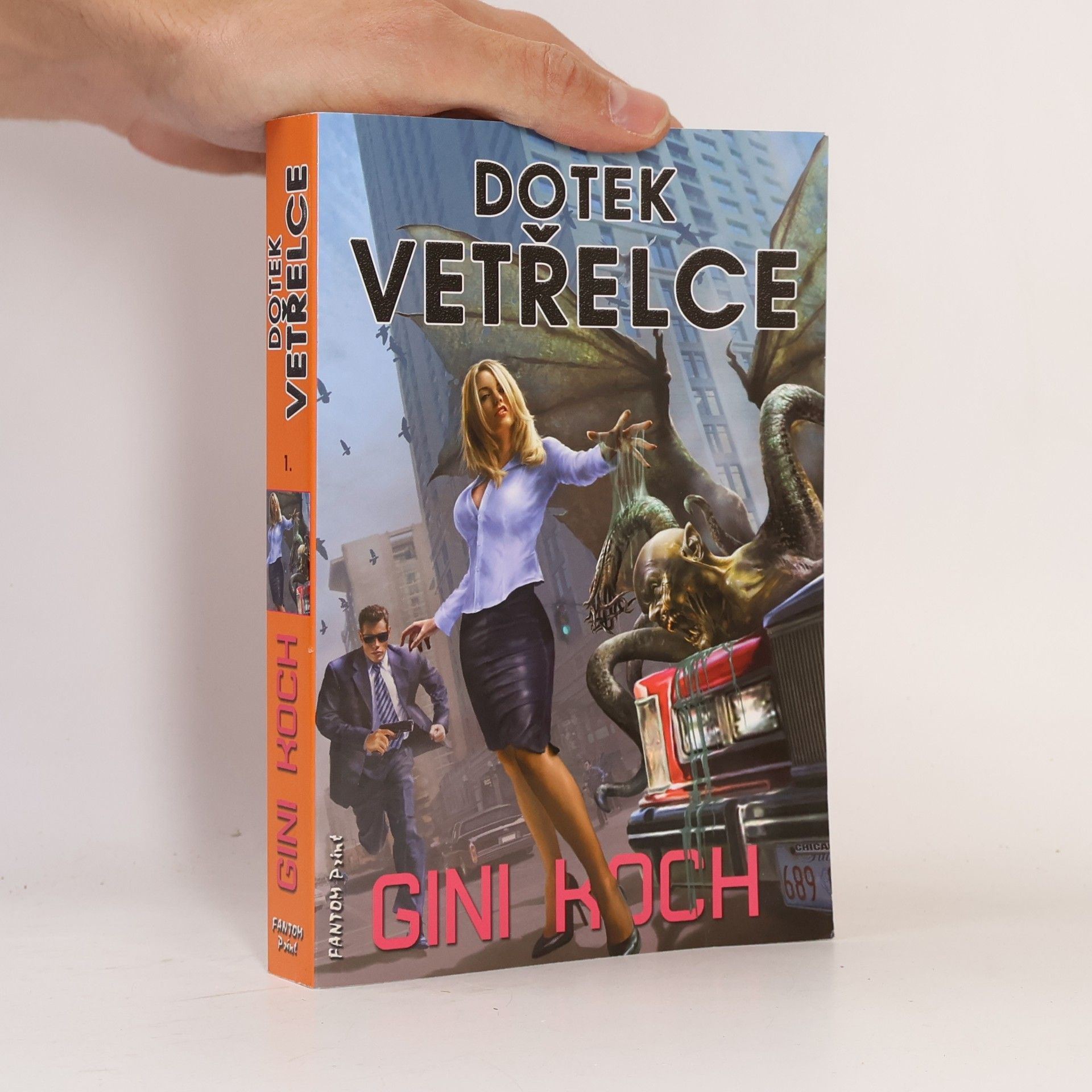 Gini Koch Dotek vetřelce