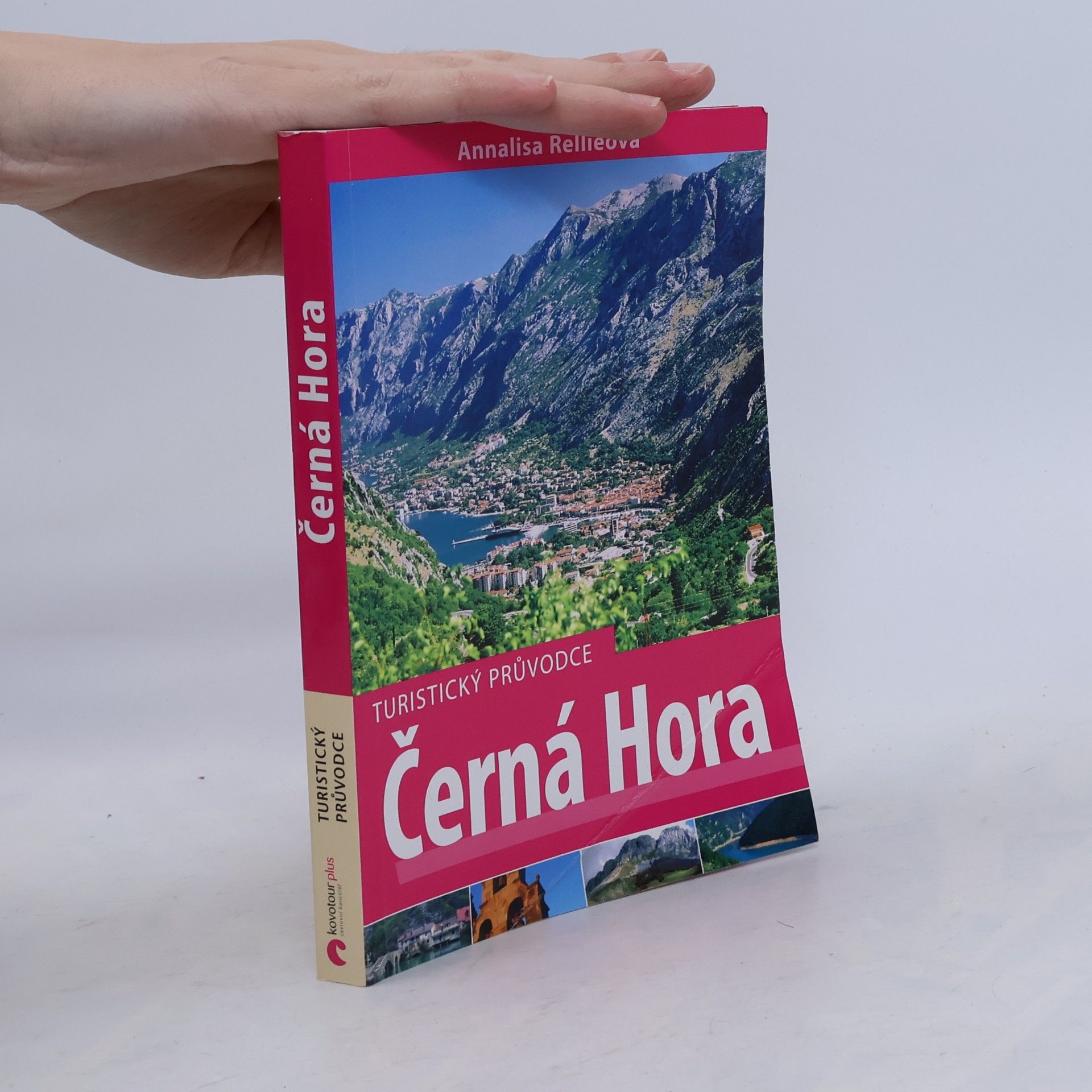Analisa Rellieová Turistický průvodce Černá Hora