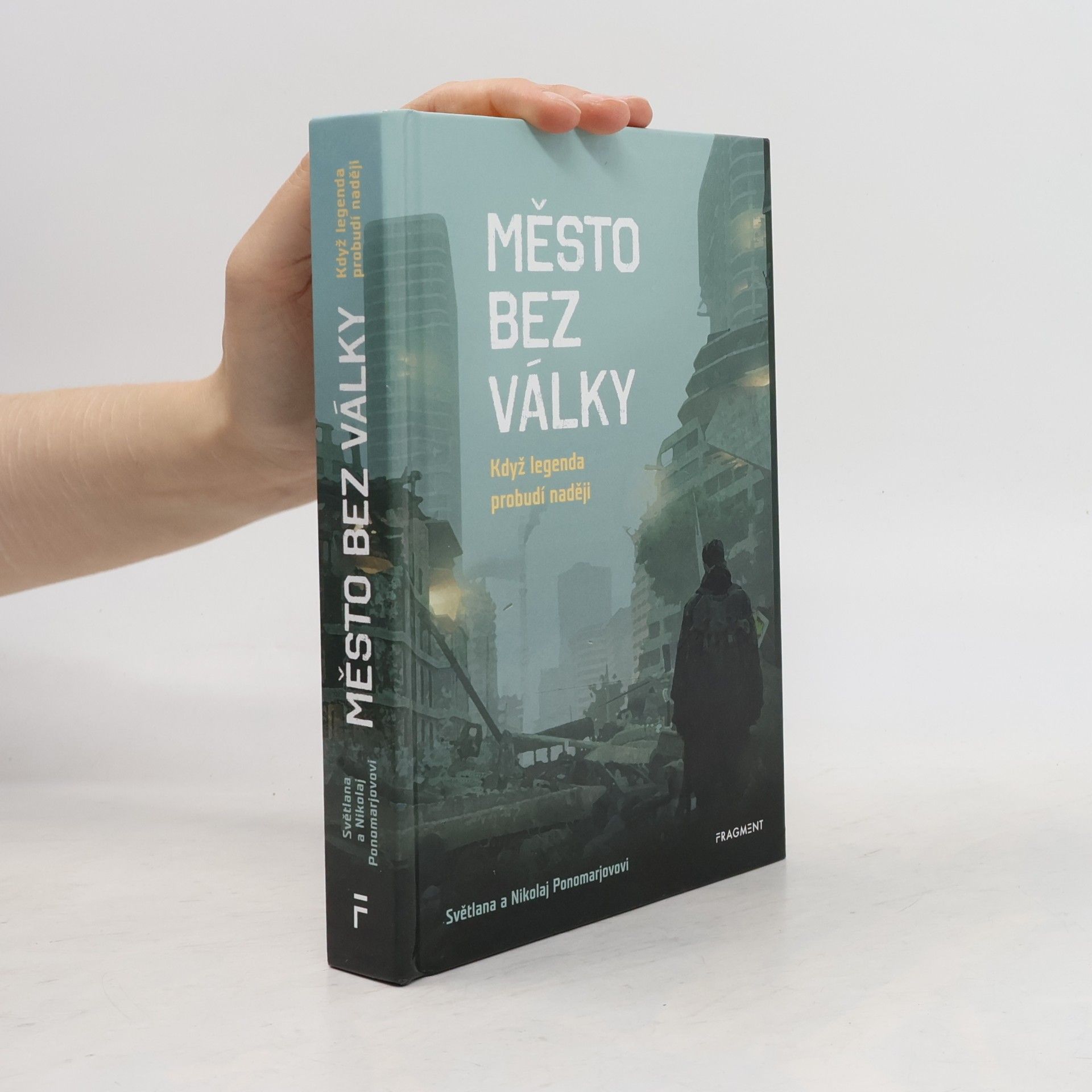 Nikolaj Ponomarjov Město bez války