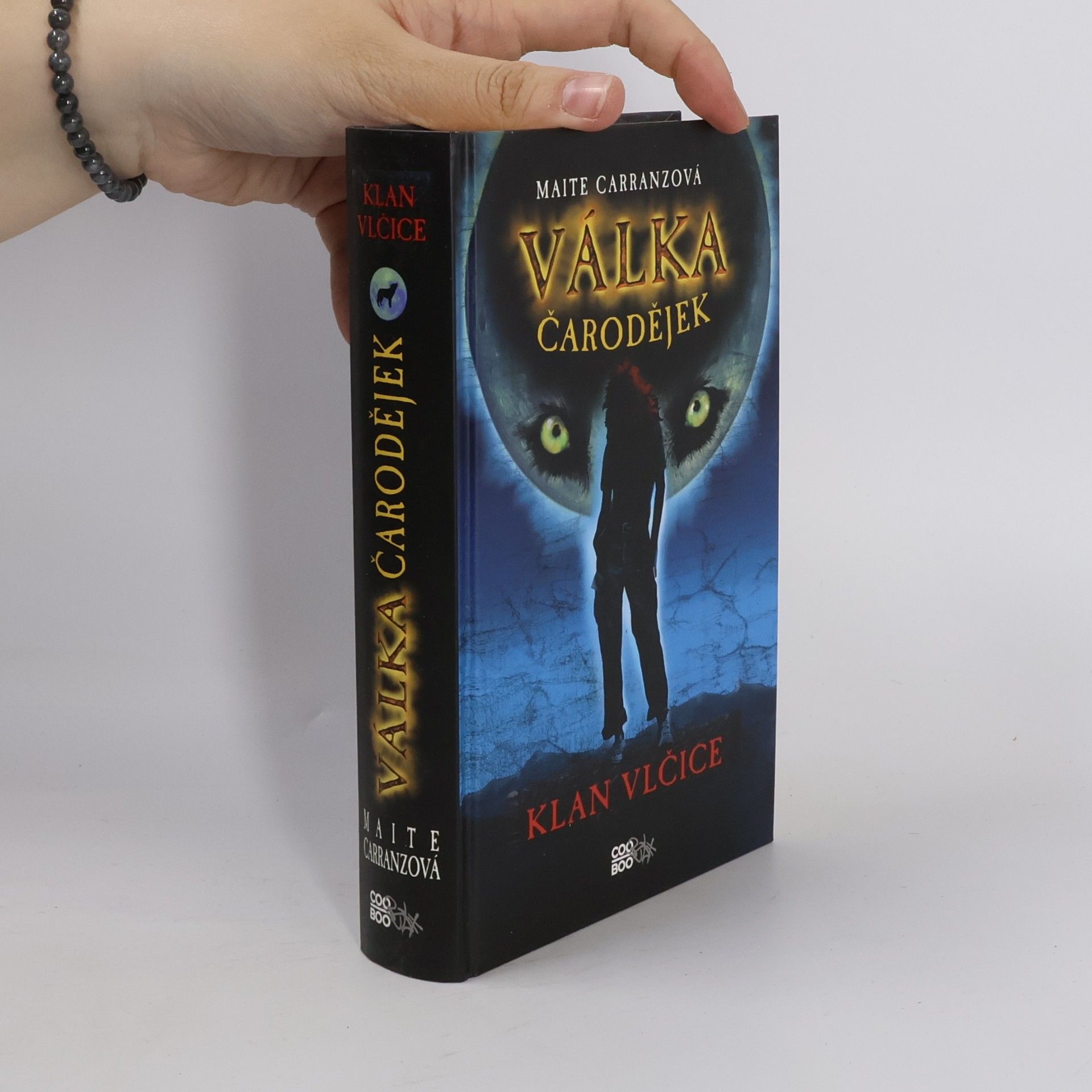 Maite Carranza Klan vlčice. Válka čarodějek. 1. díl