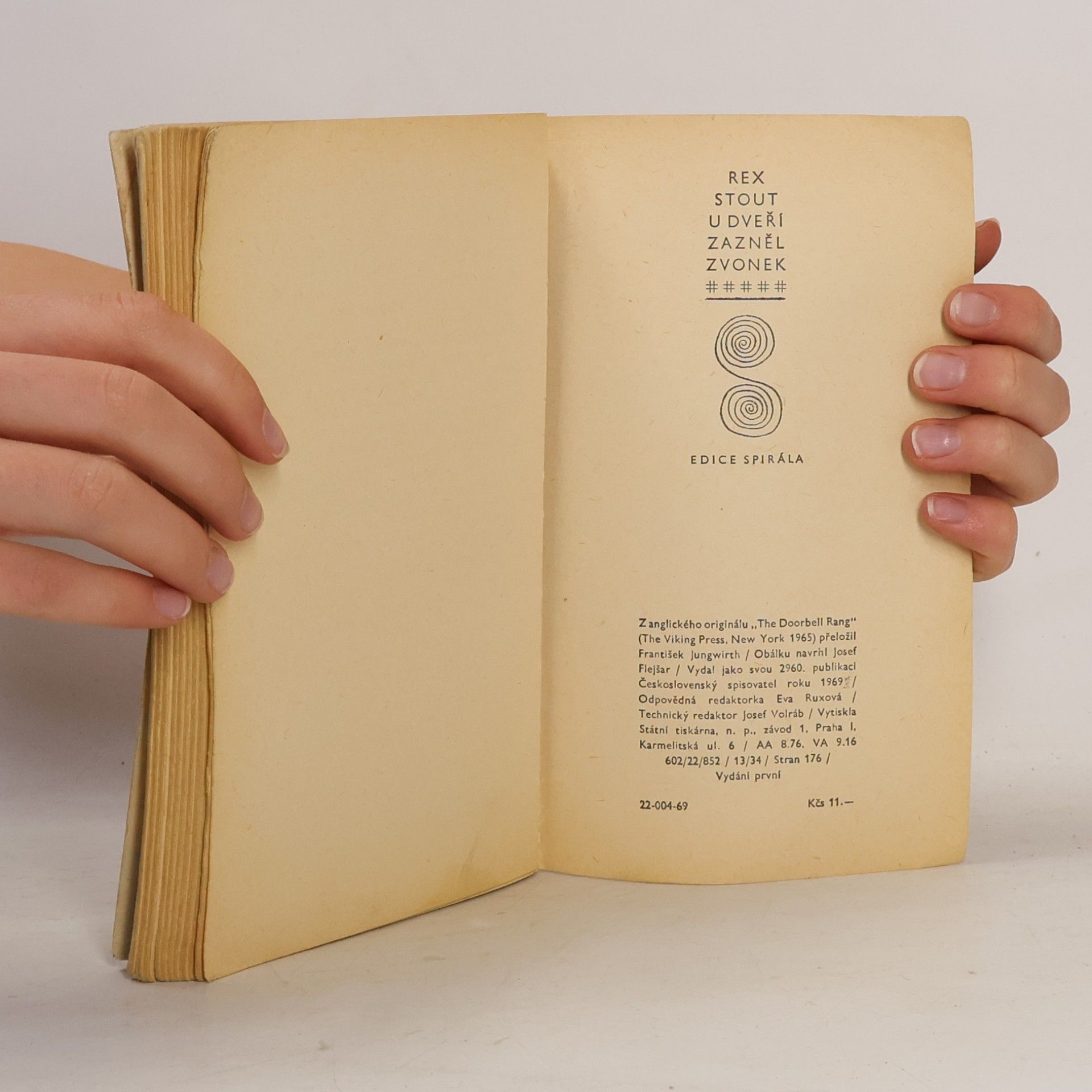 Rex Stout U dveří zazněl zvonek