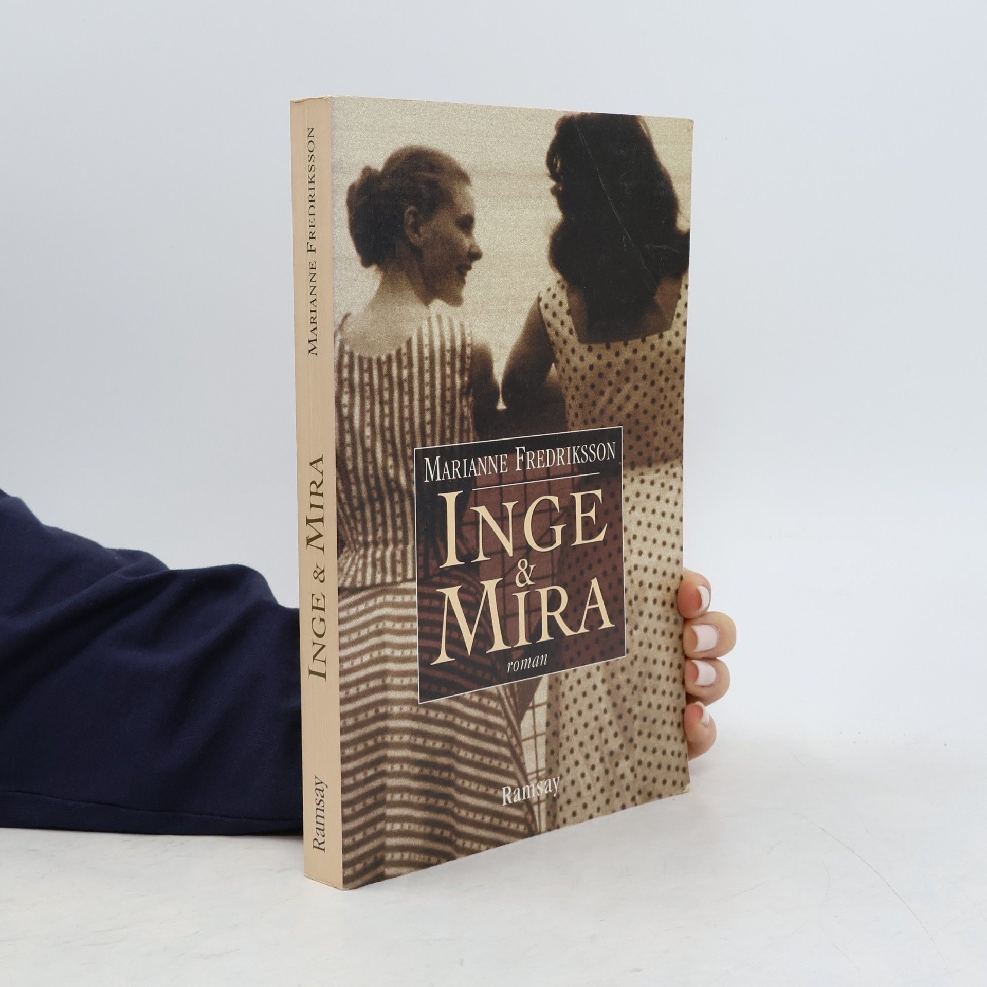 Marianne Fredriksson Inge et Mira