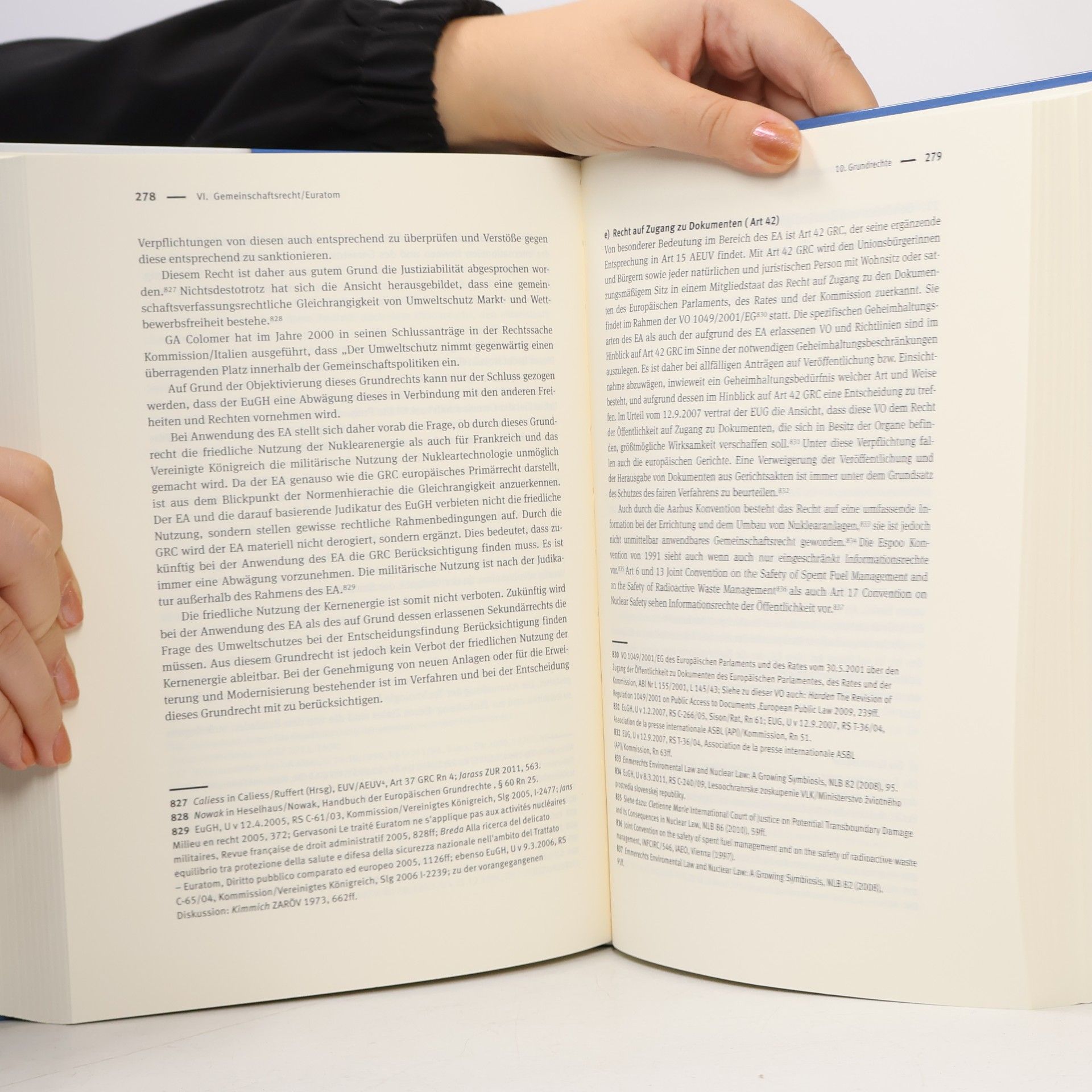 Wolf-Georg Schärf De Gruyter Handbuch: Europäisches Atomrecht