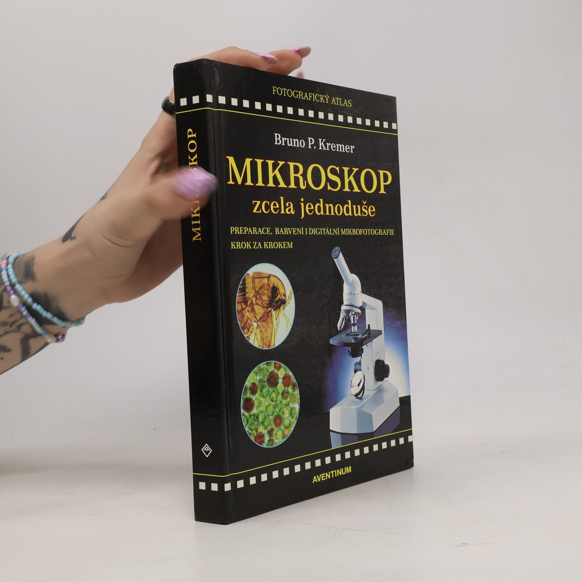 Mikroskop zcela jednoduše