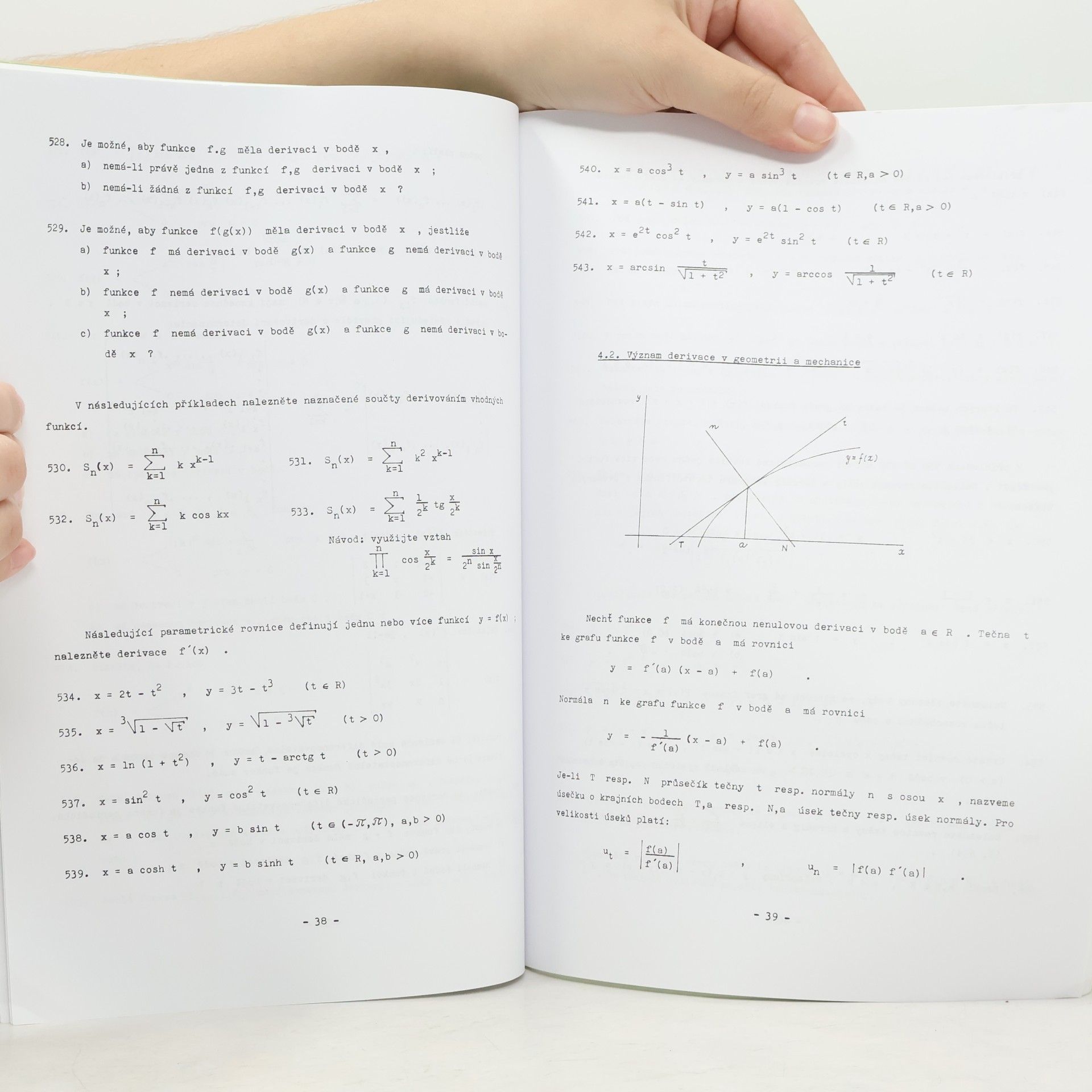 Jan Mareš Cvičení z matematické analýzy