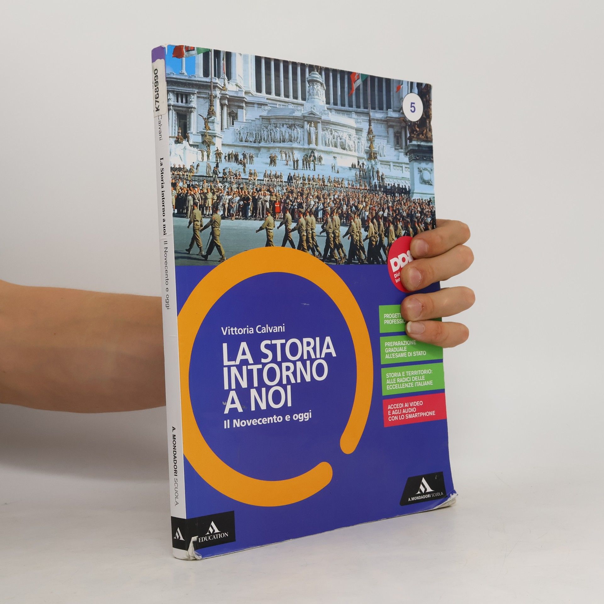 Vittoria Calvani La storia intorno a noi