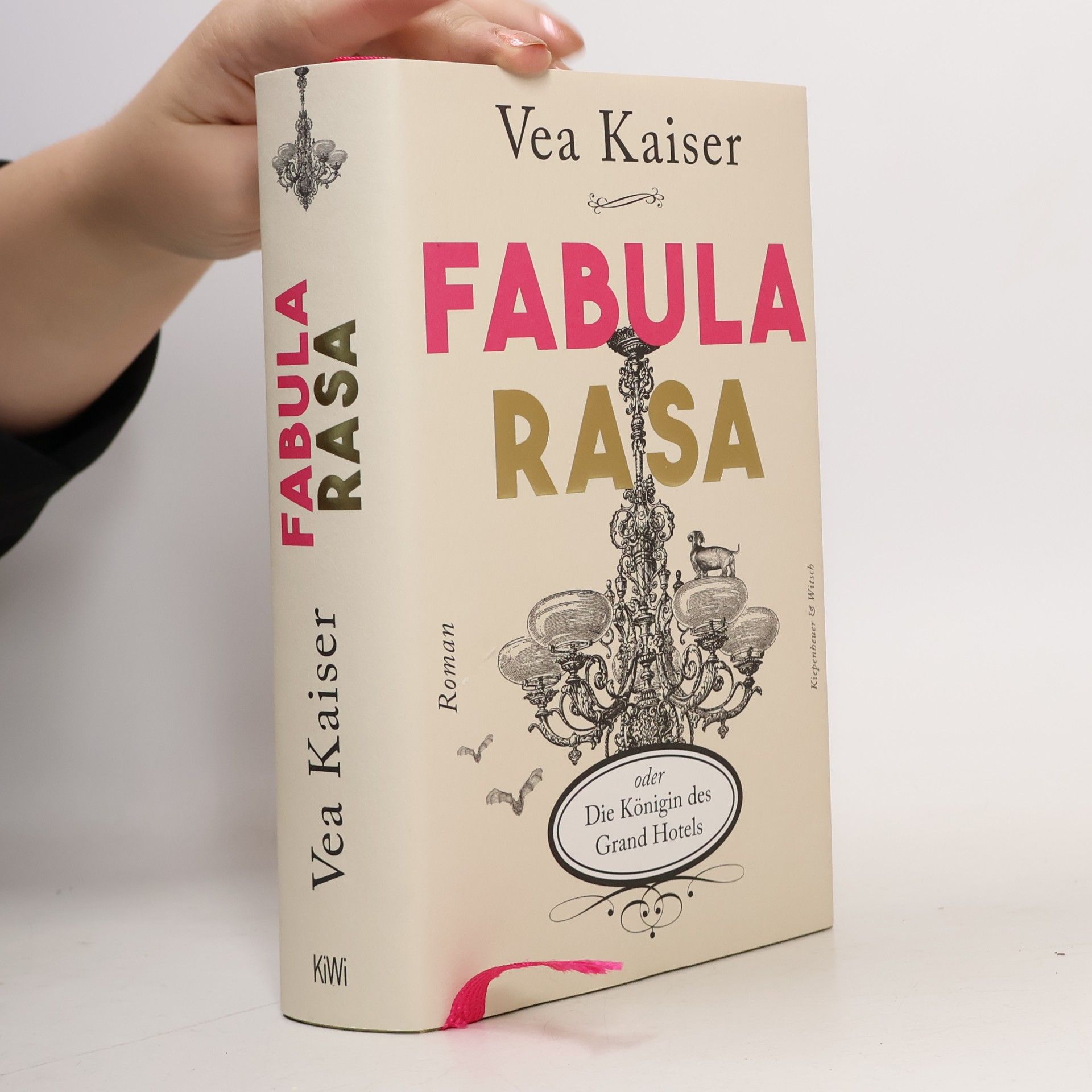 Fabula Rasa oder die Königin des Grand Hotels