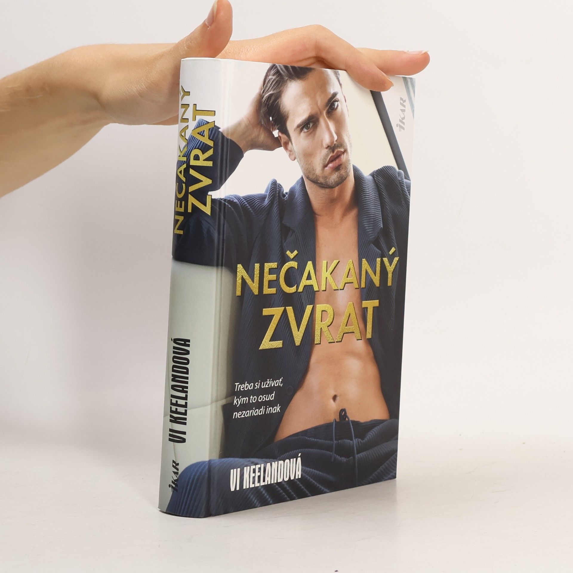 Vi Keeland Nečakaný zvrat