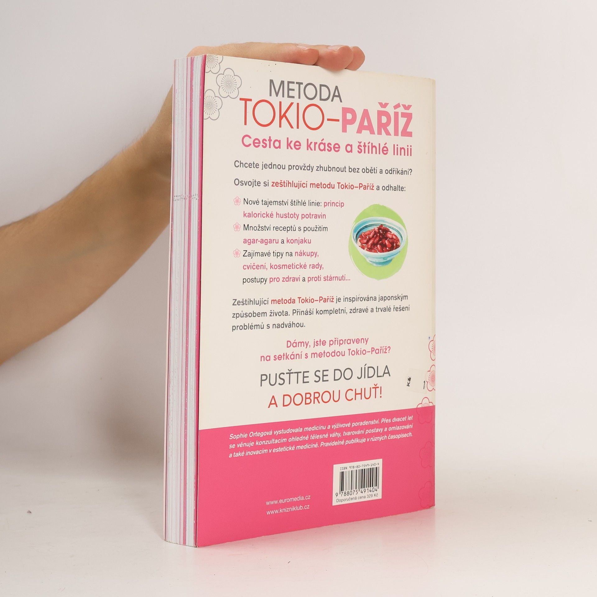 Sophie Ortega Japonky nechodí na plastiku
