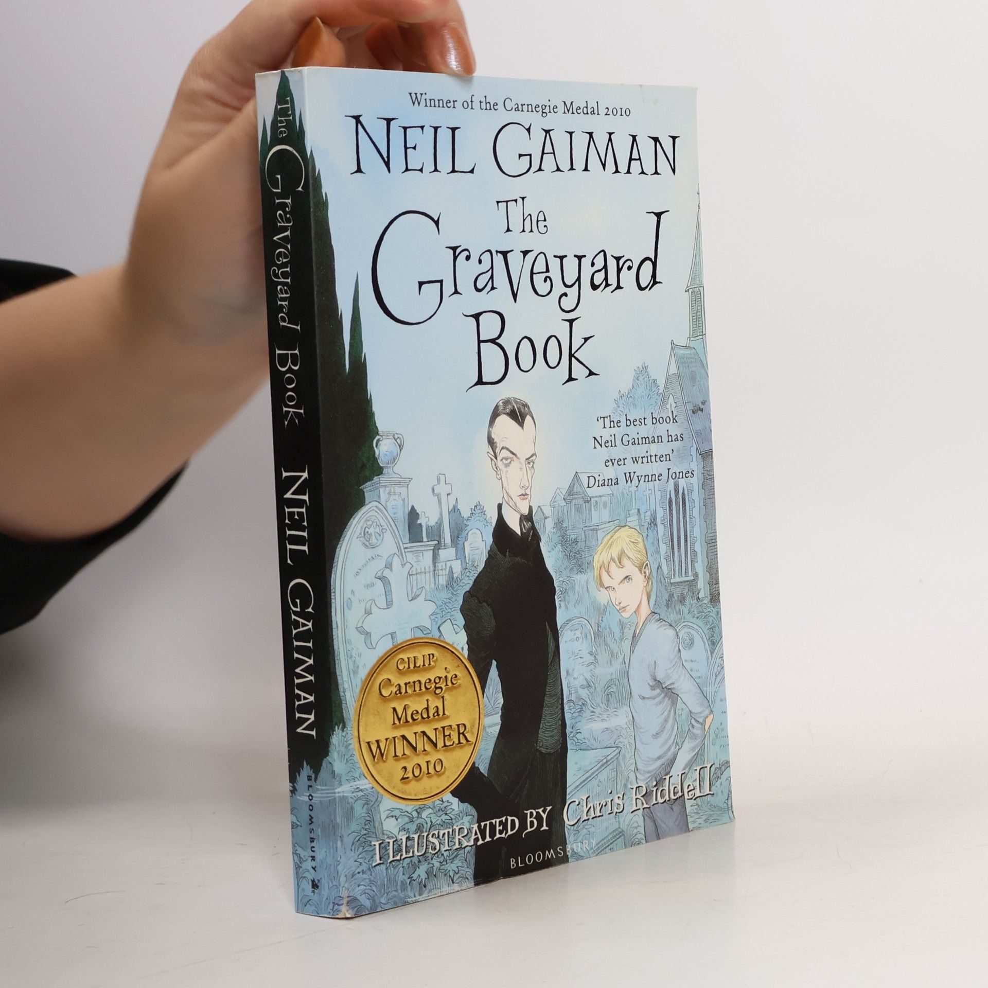 The graveyard book