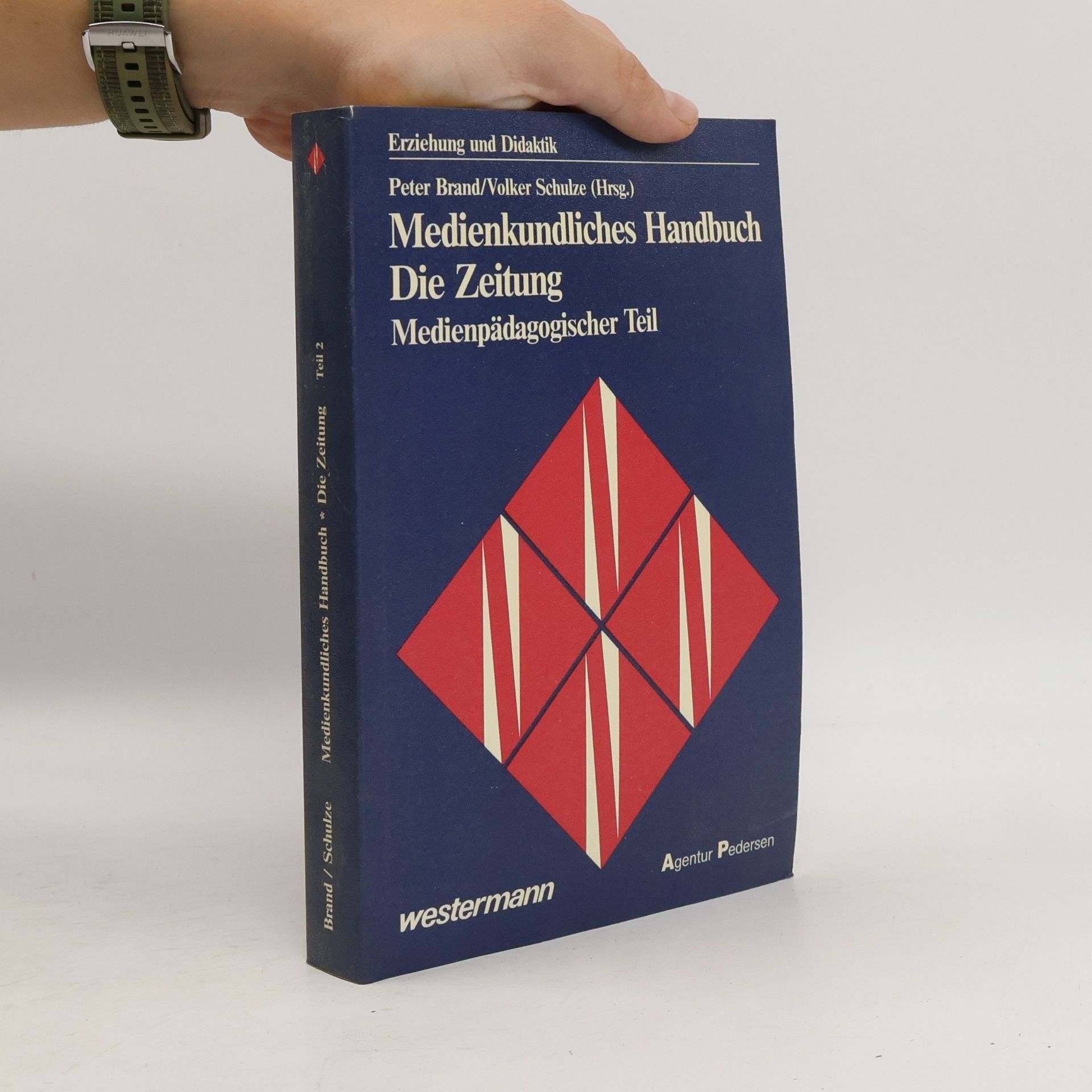 Medienkundliches Handbuch