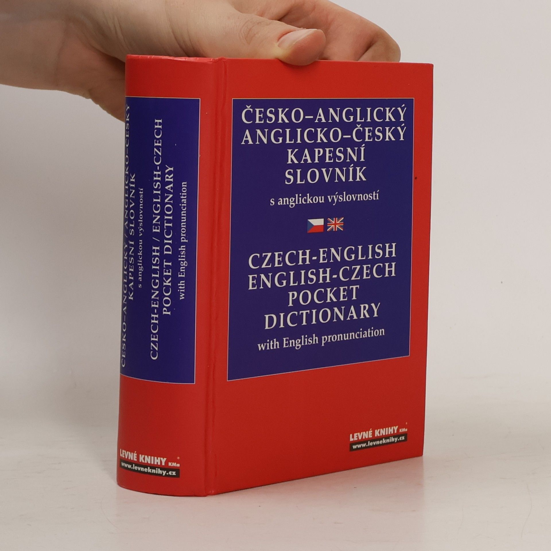 Collectif d'auteurs Česko-anglický, anglicko-český kapesní slovník s anglickou výslovností