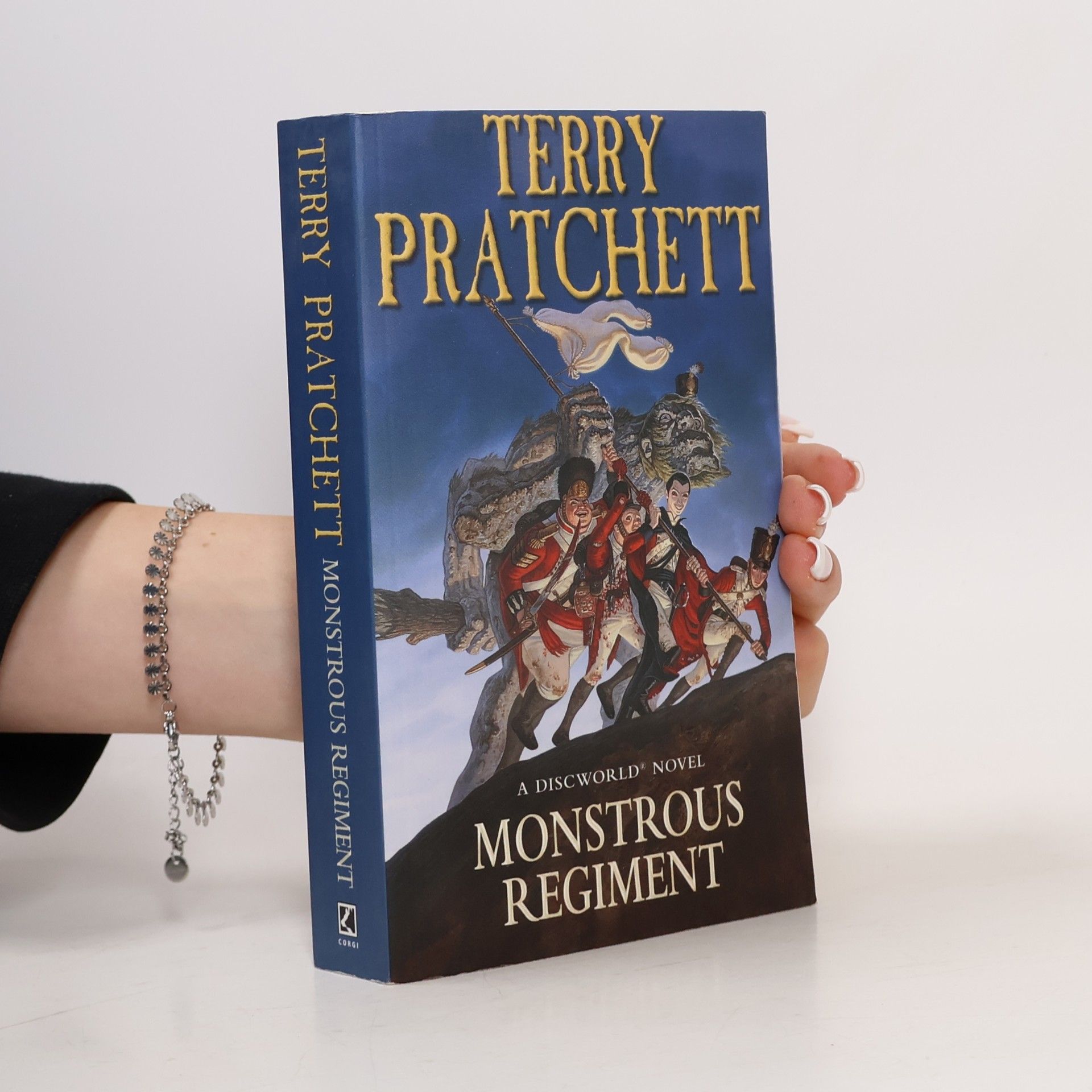 Terry Pratchett Monstrous regiment