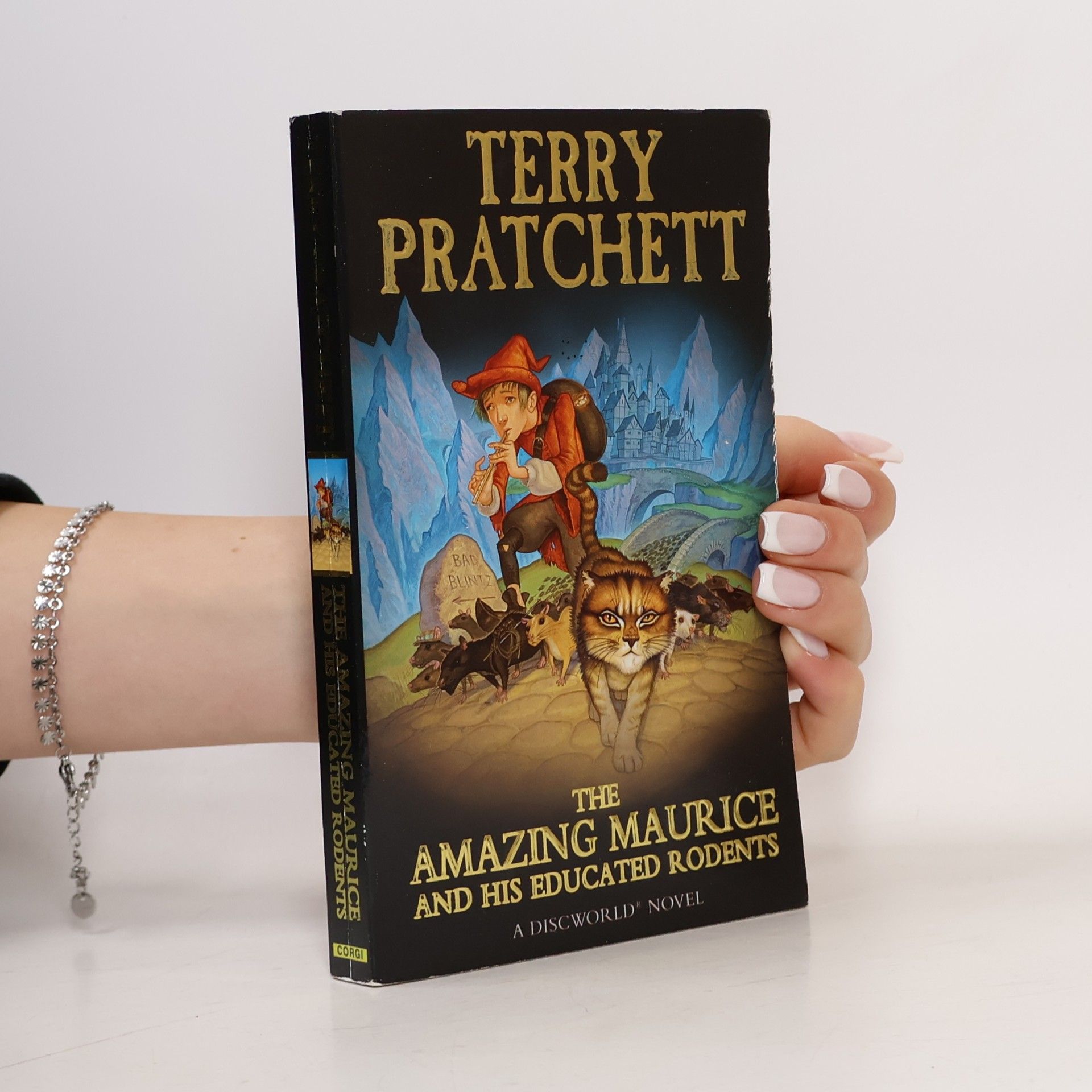 Terry Pratchett The Amazing Maurice and His Educated Rodents