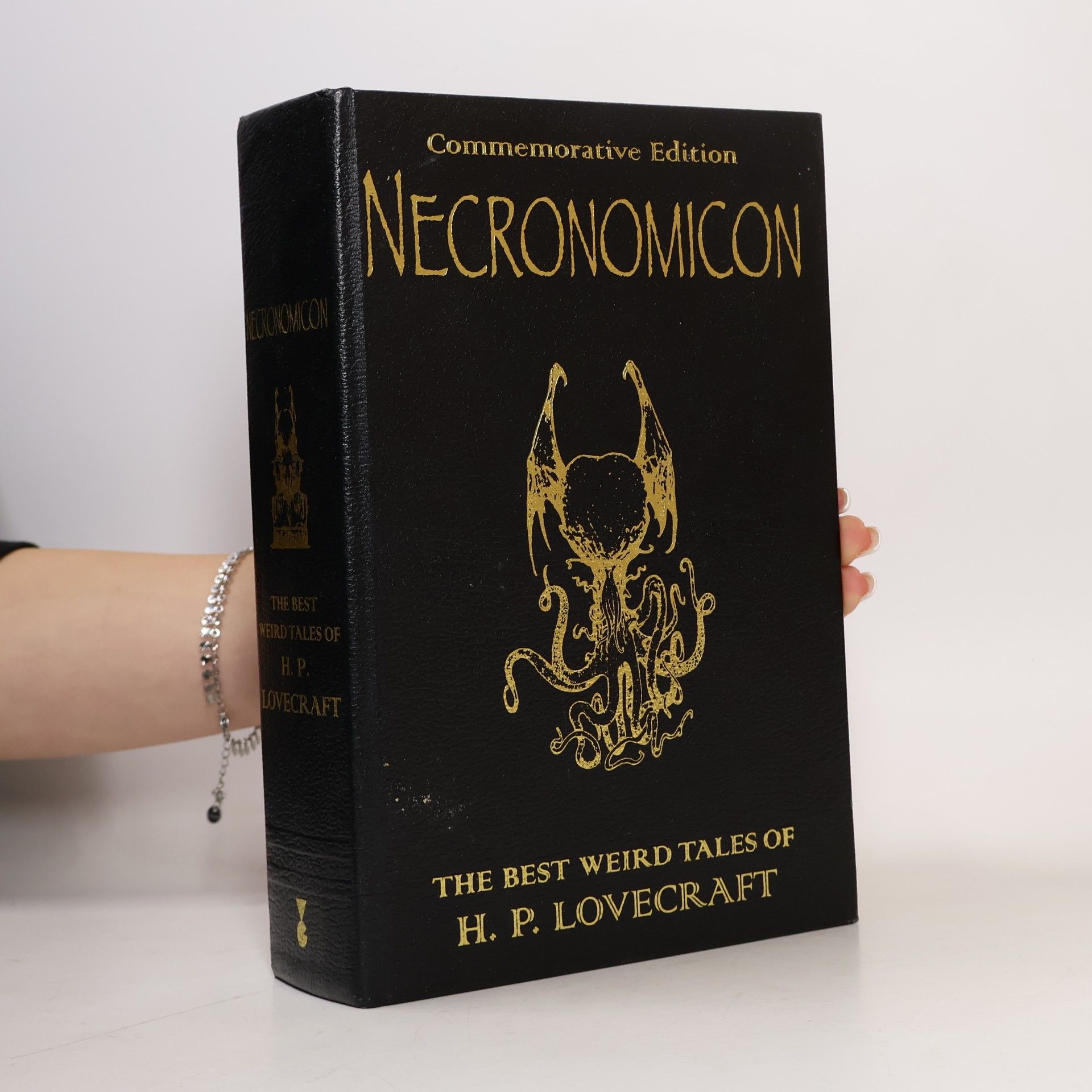 H. P. Lovecraft Necronomicon