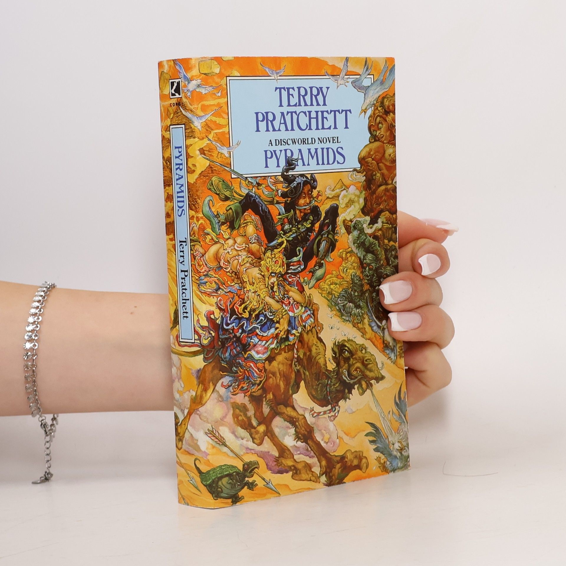 Terry Pratchett Pyramids