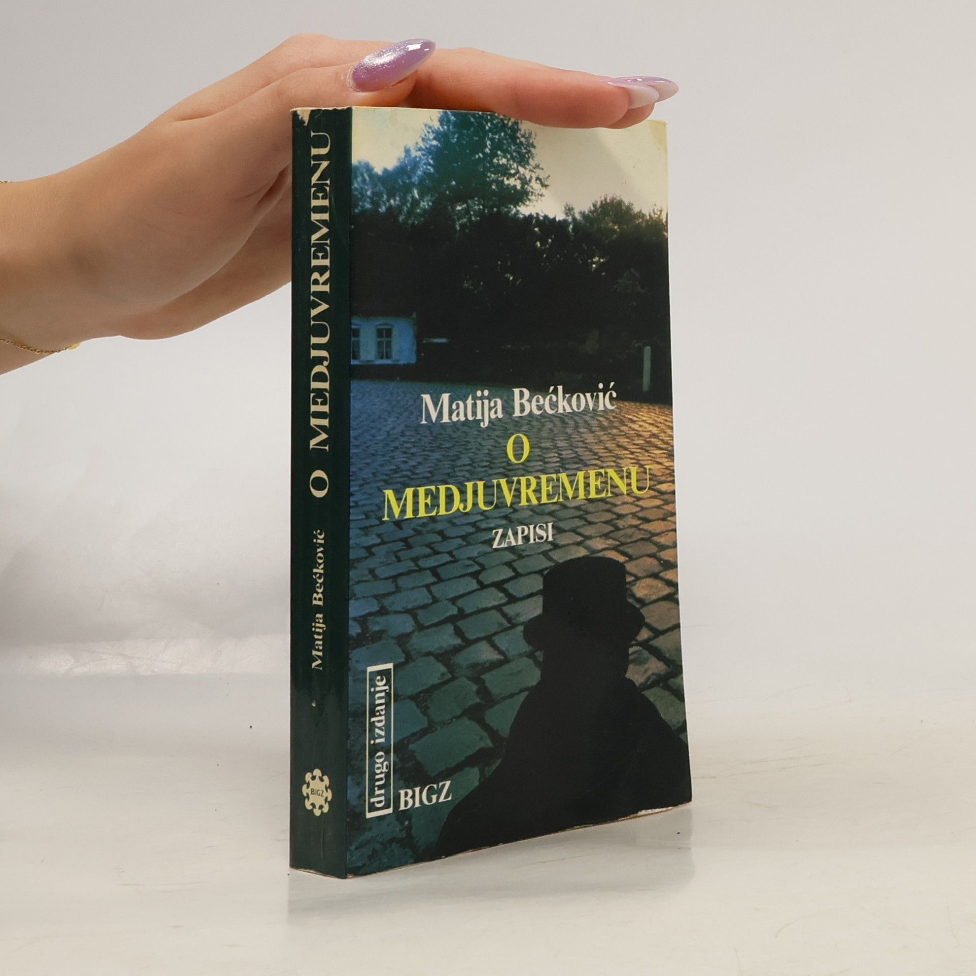 O medjuvremenu