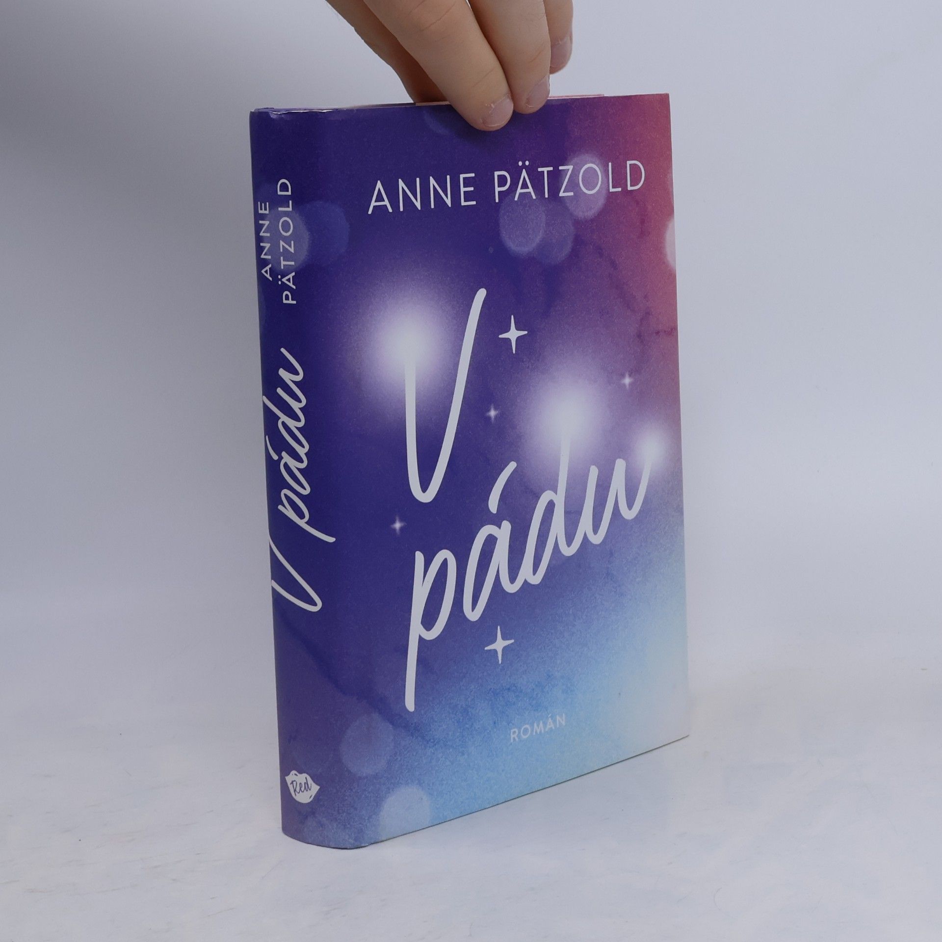Anne Pätzold V pádu