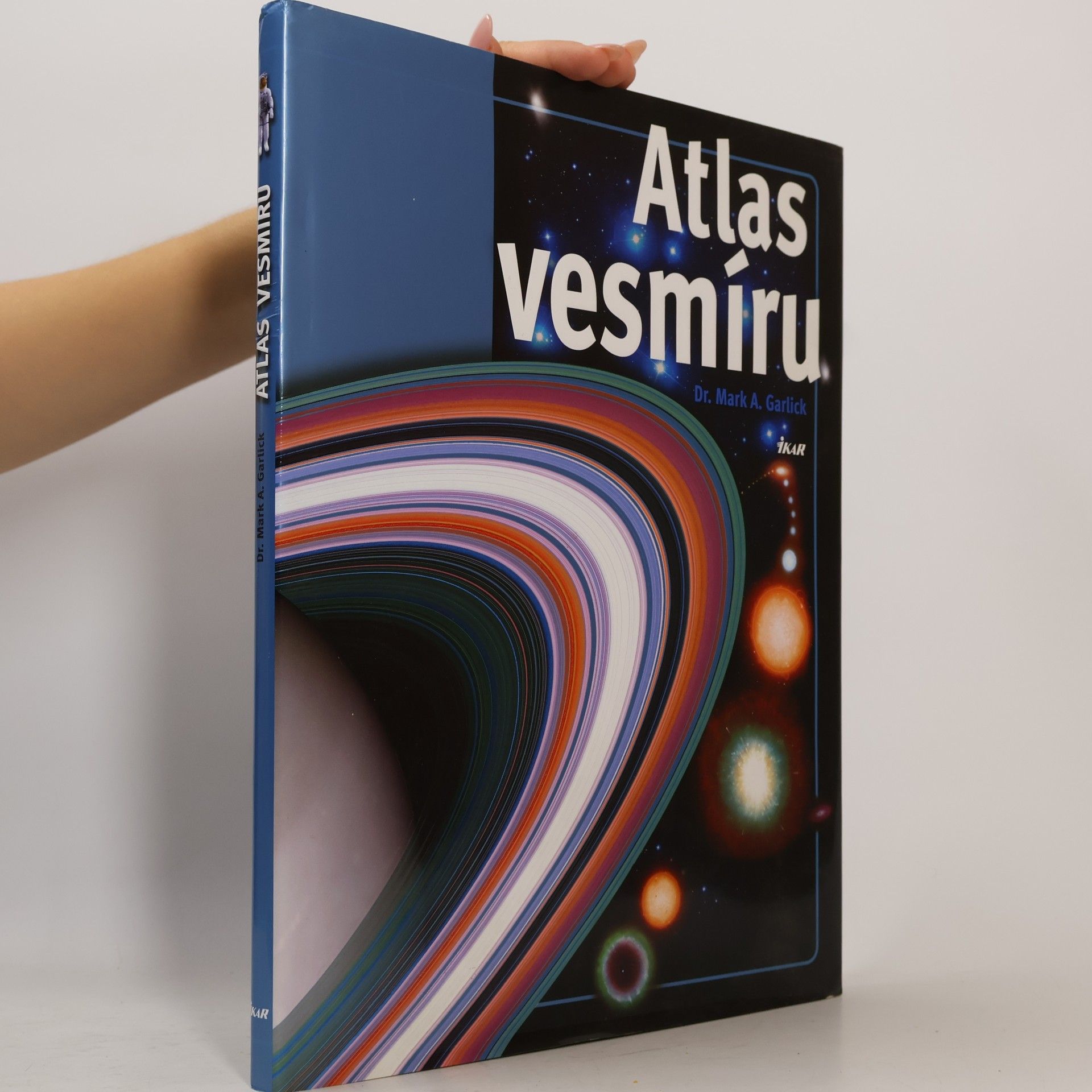 Mark A. Garlick Atlas vesmíru