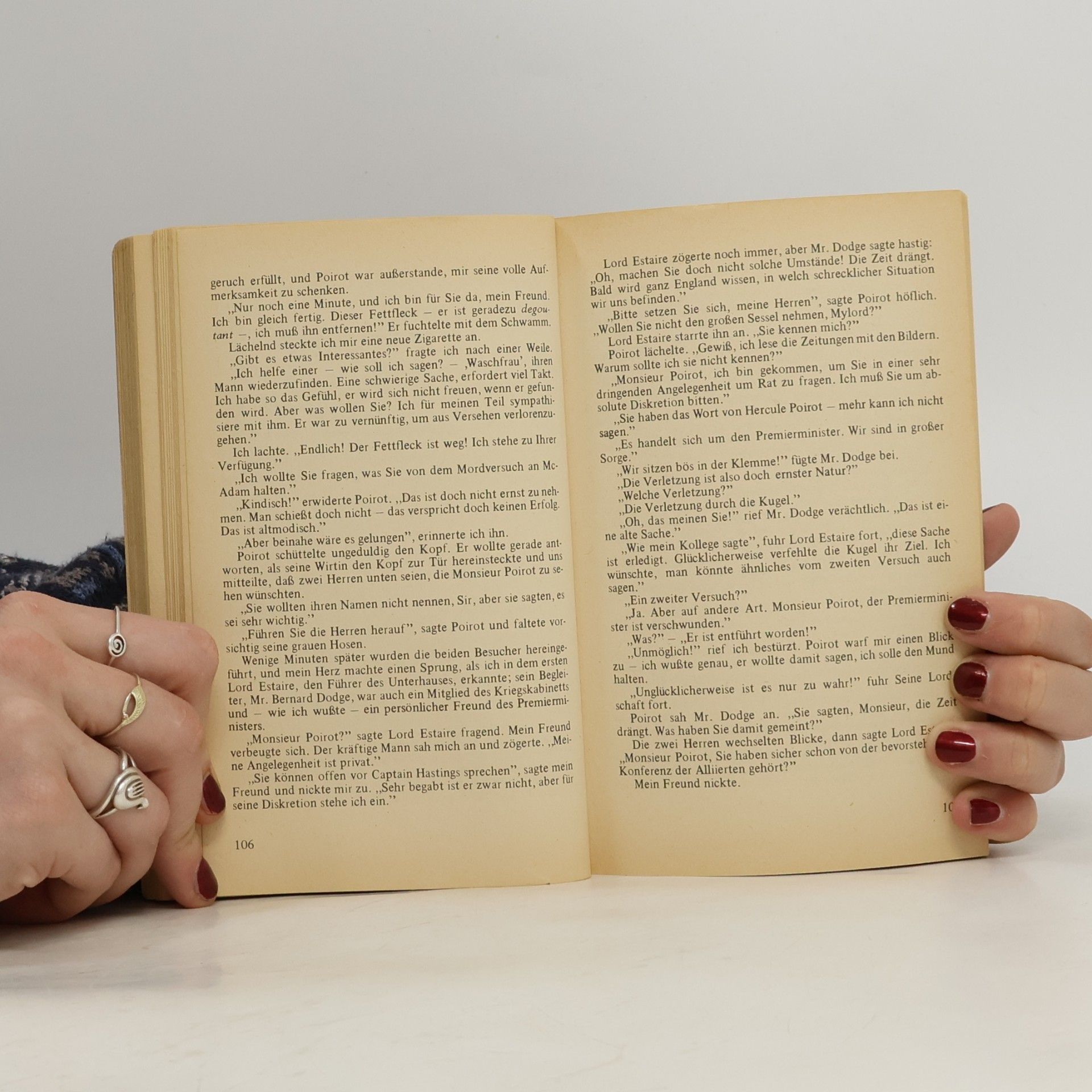 Agatha Christie Poirot rechnet ab