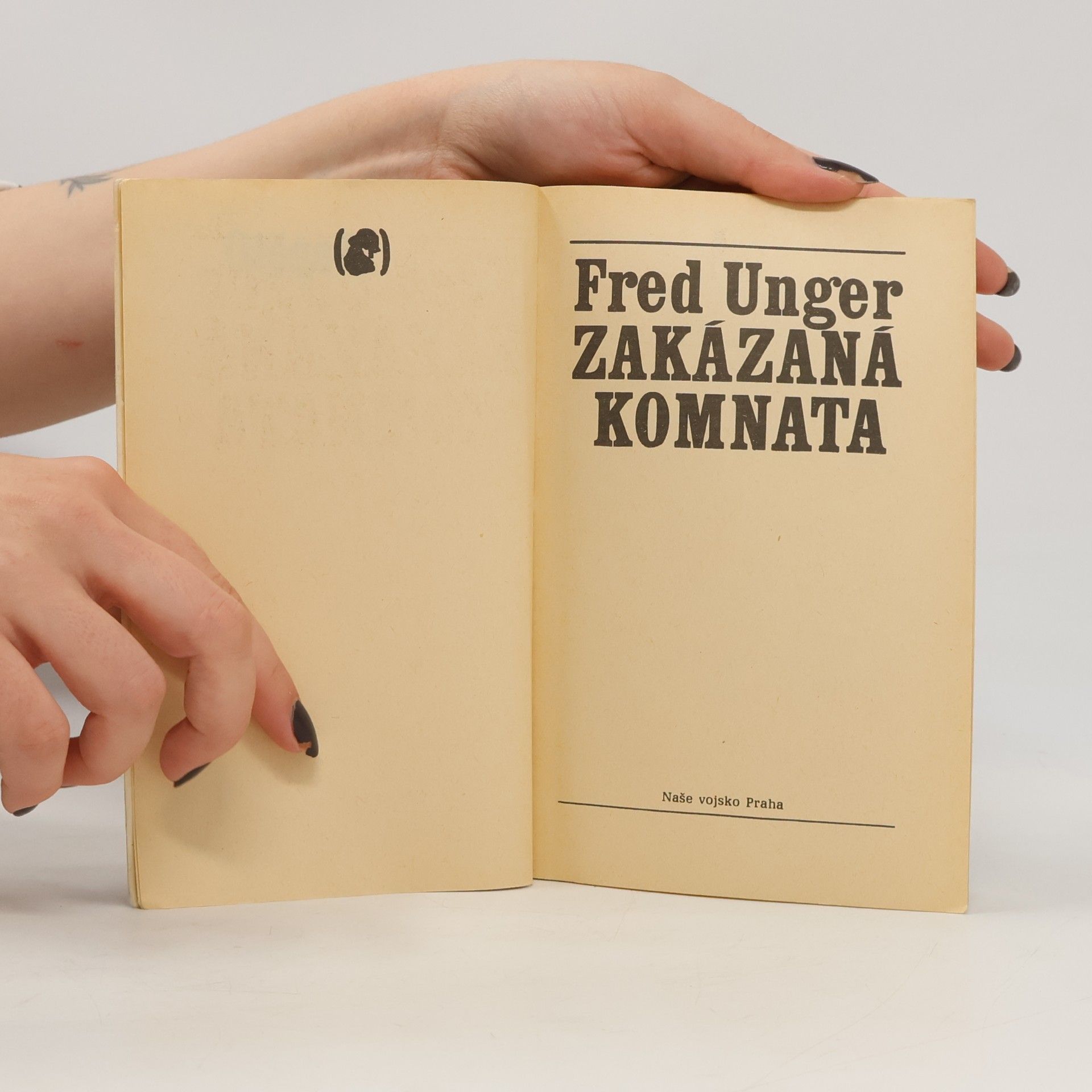 Fred Unger Zakázaná komnata
