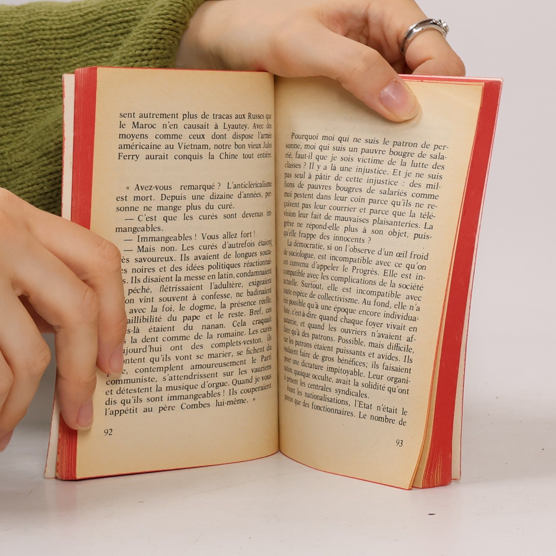 Jean Dutourd Le Livre de Poche - 4816: Carnet d'un émigré - Texte intégral