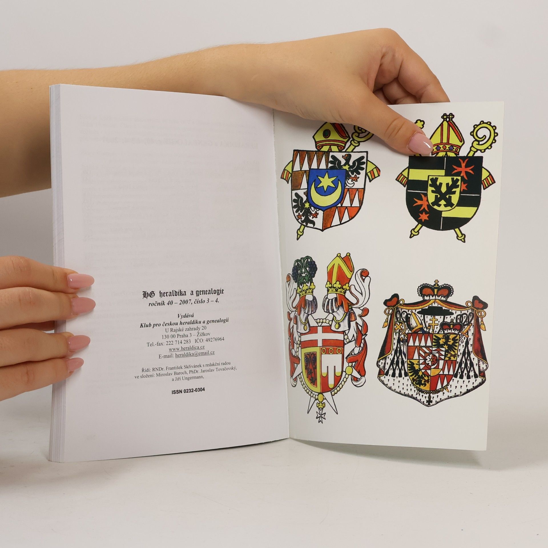 AA.VV. Heraldika a genealogie