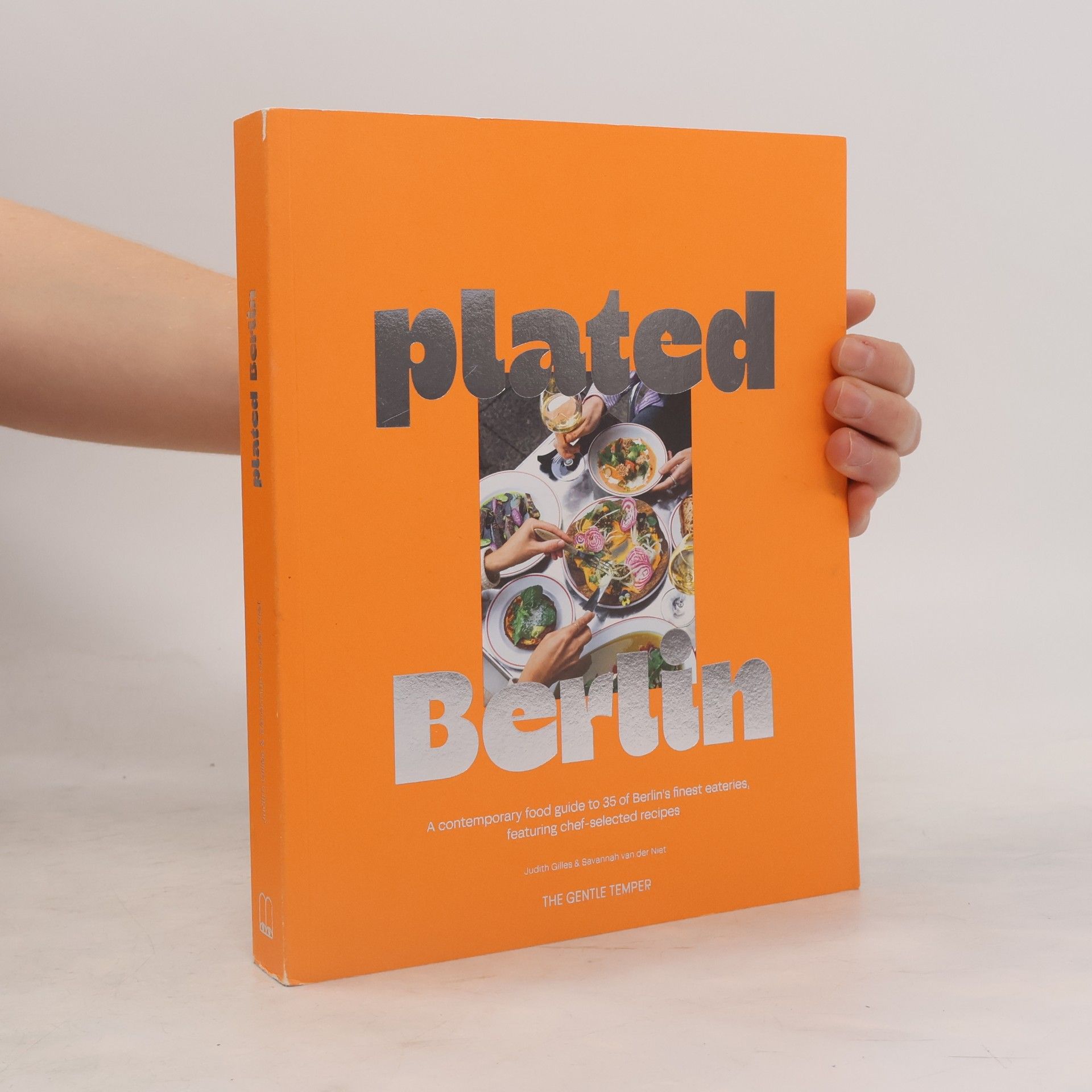Savannah van der Niet Plated Berlin