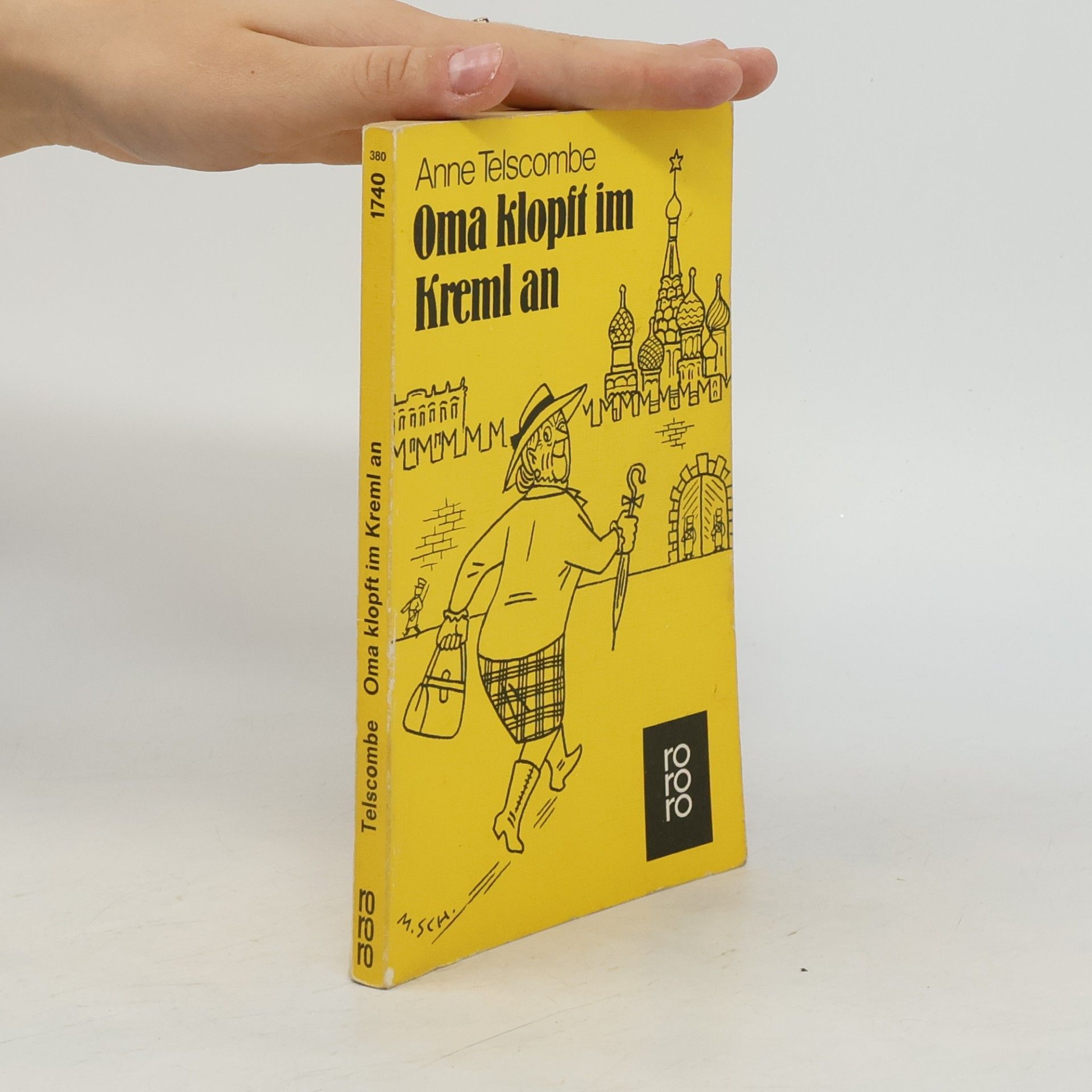 Anne Telscombe Oma klopft im Kreml an