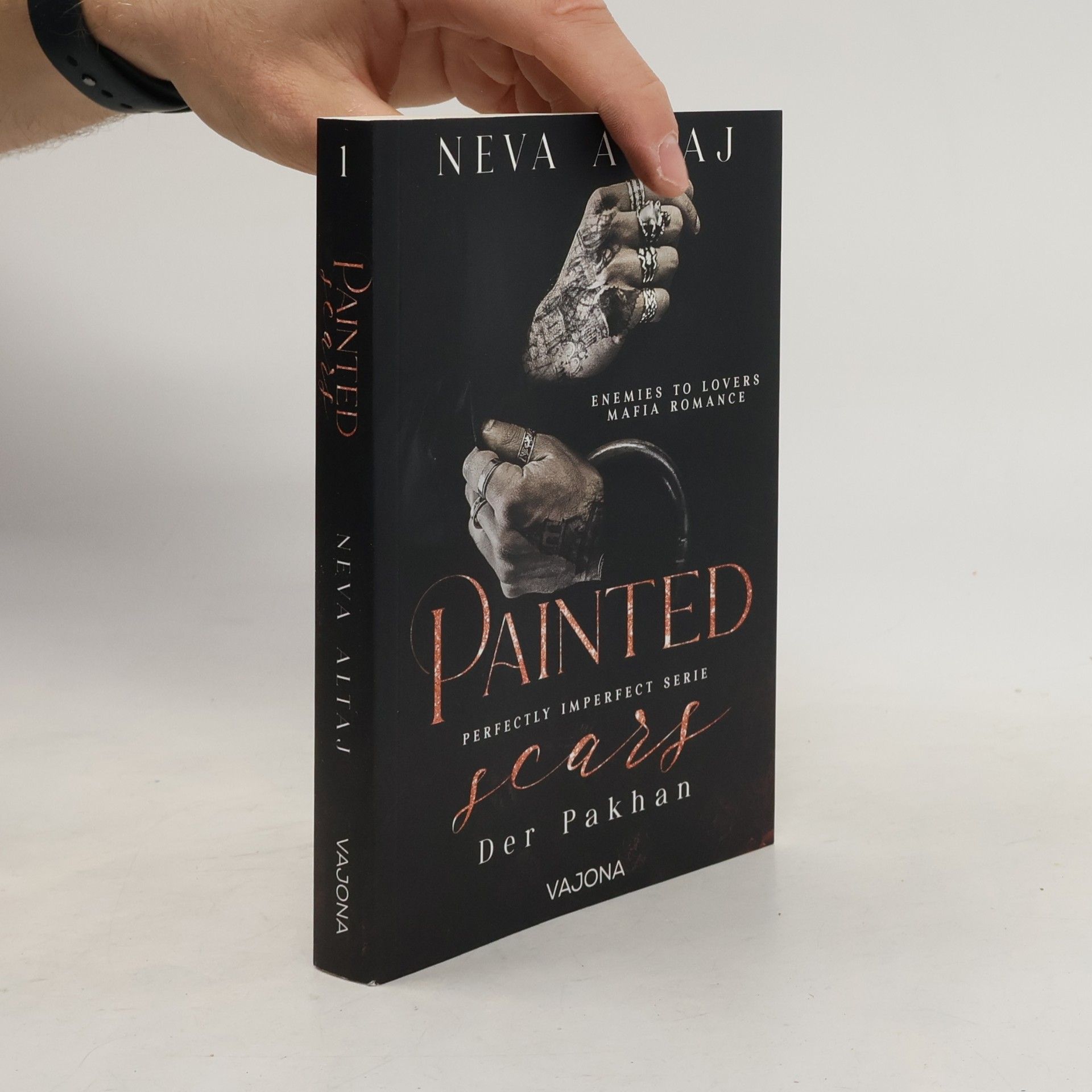 Neva Altaj Painted Scars - Der Pakhan / Perfectly Imperfect Bd.1