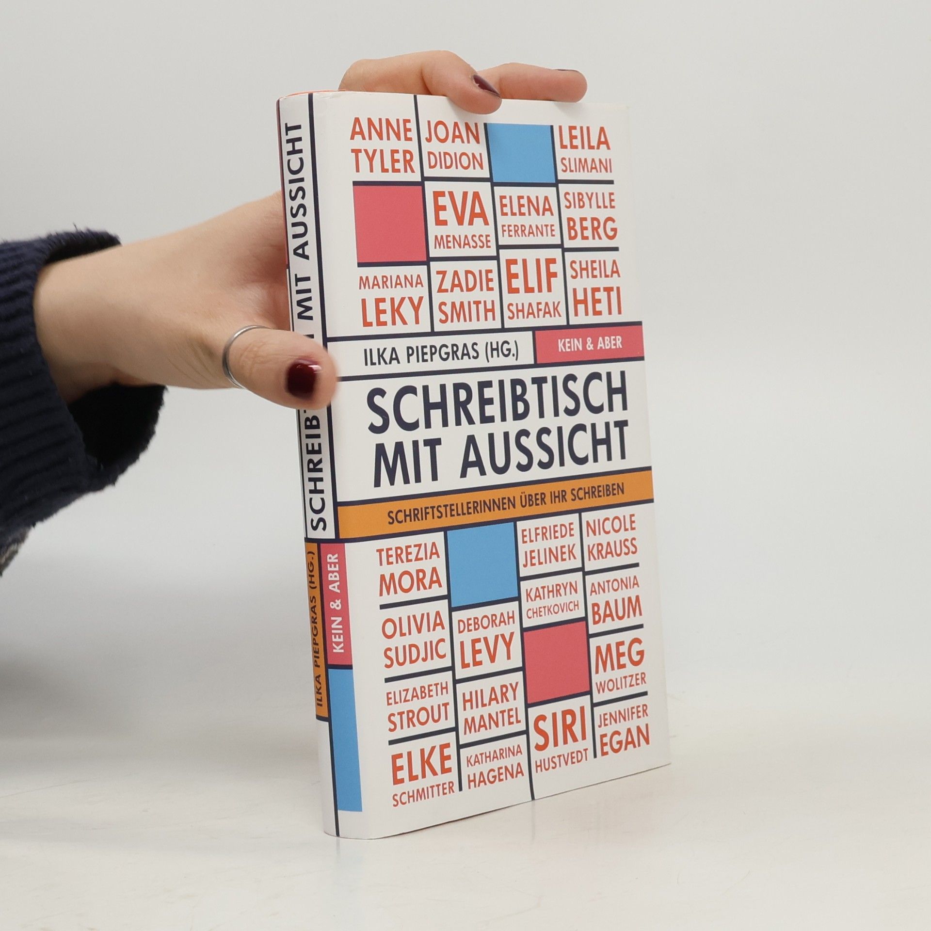 Ilka Piepgras Schreibtisch mit Aussicht