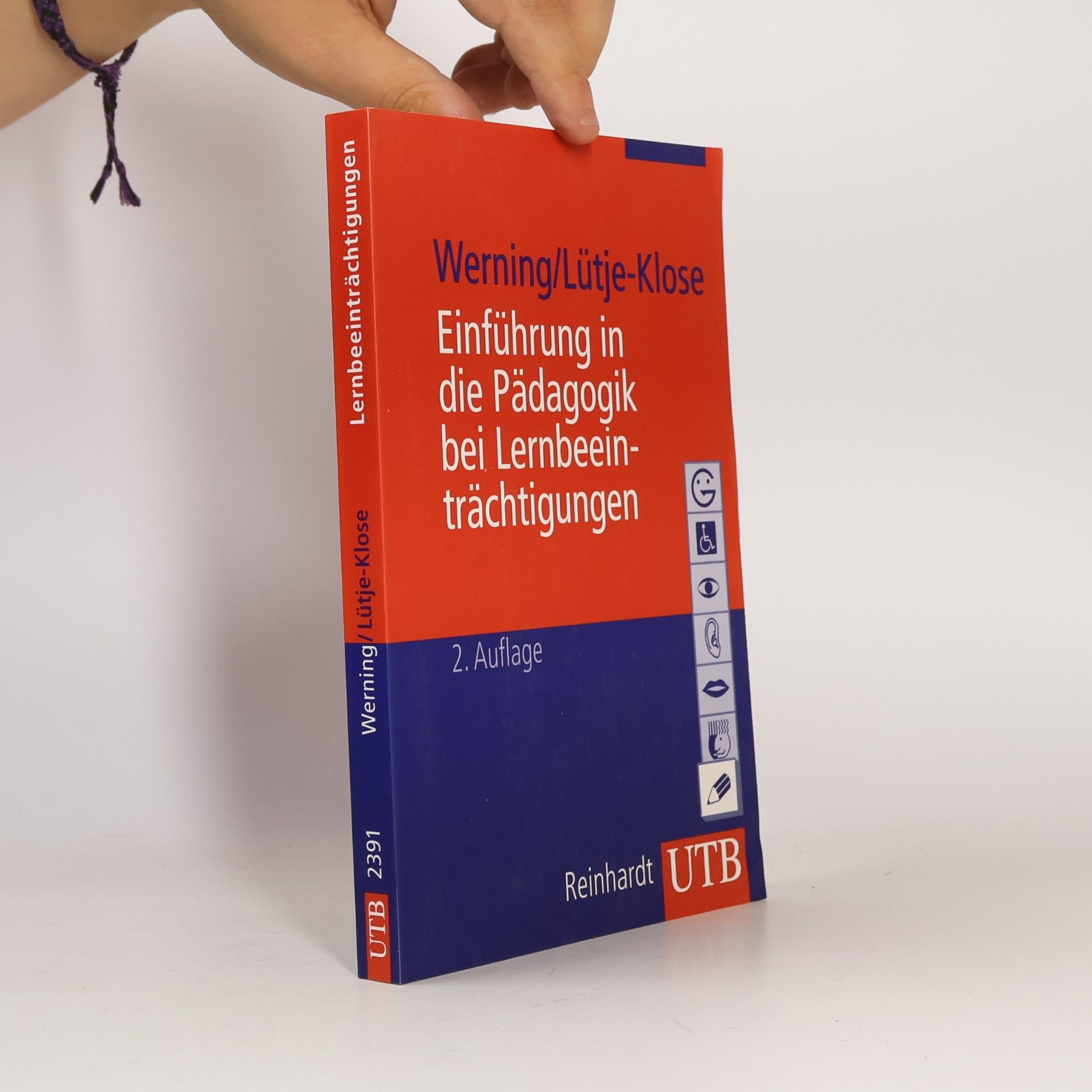 Einführung in die Lernbehindertenpädagogik.