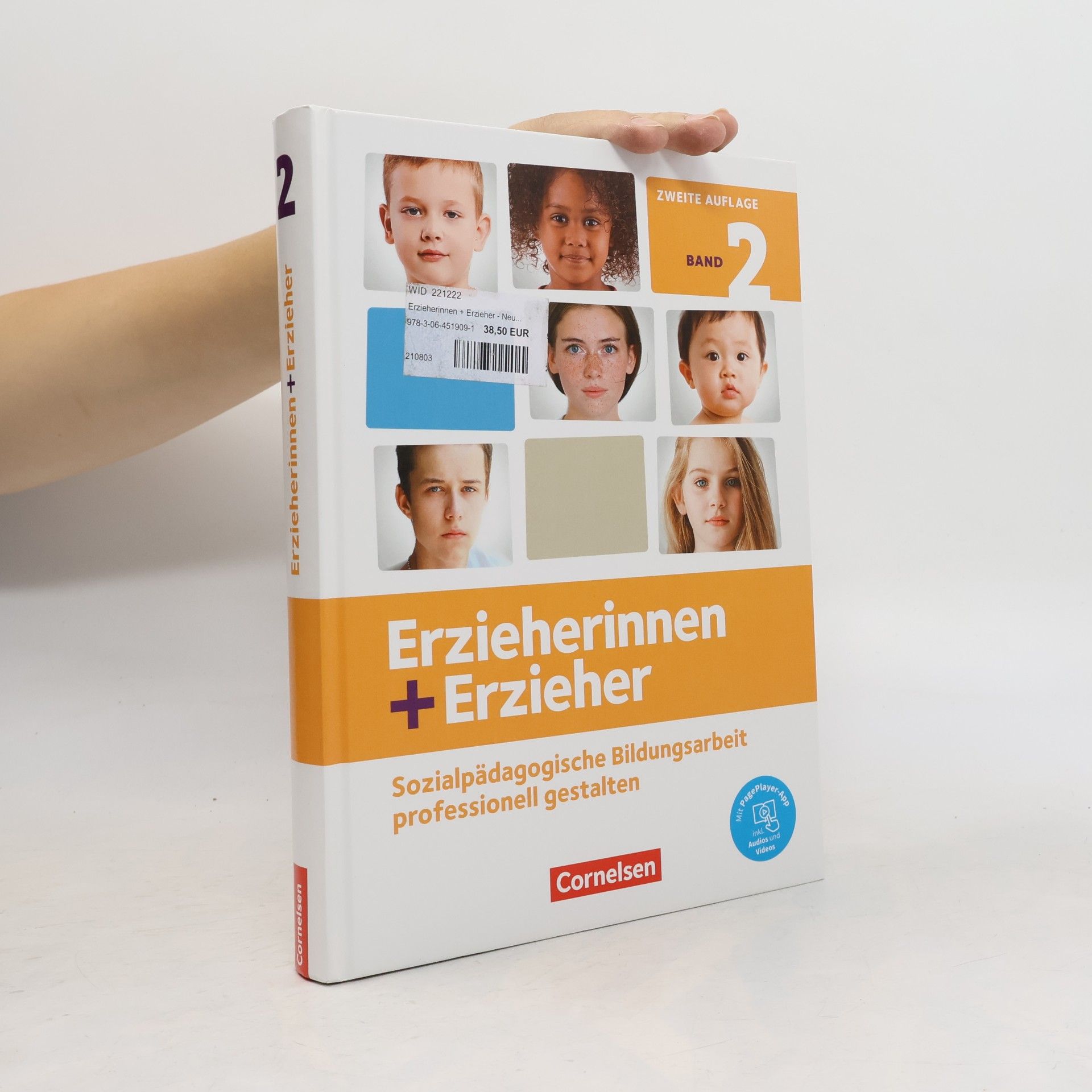 Erzieherinnen + Erzieher. Band 2 - Professionelles Handeln im sozialpädagogischen Berufsfeld