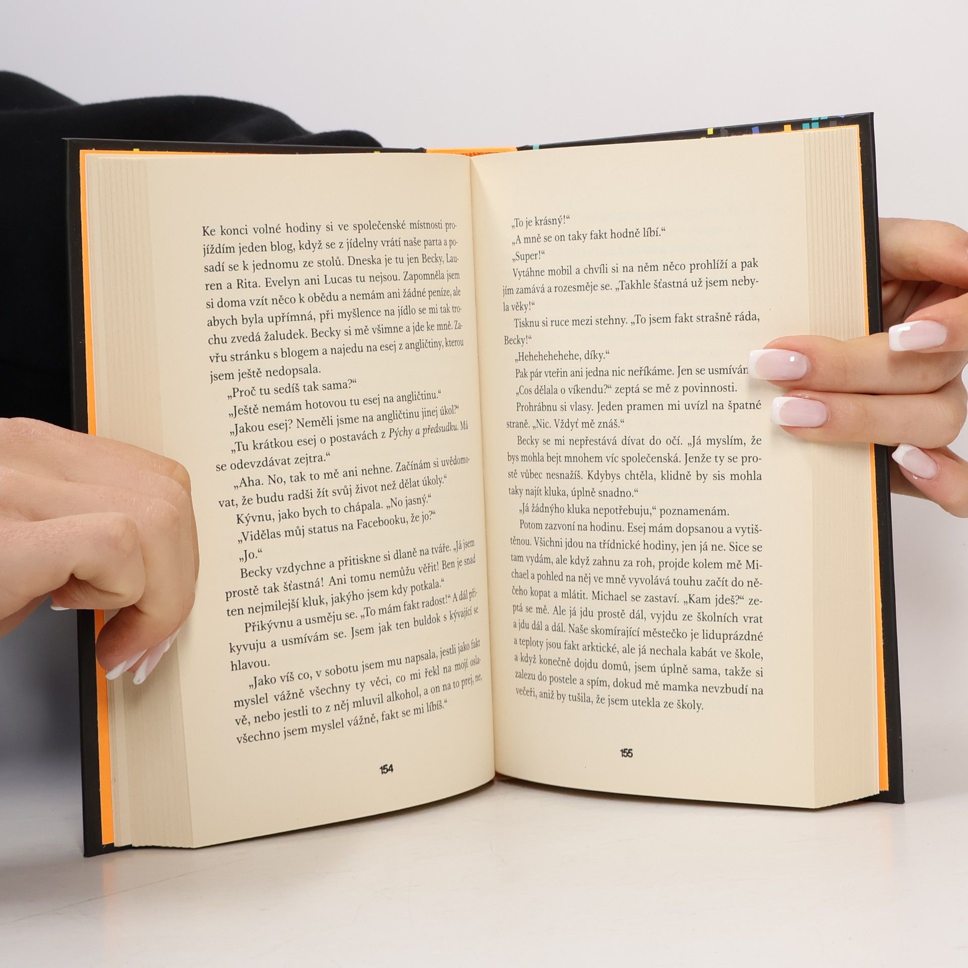 Alice Oseman Solitaire