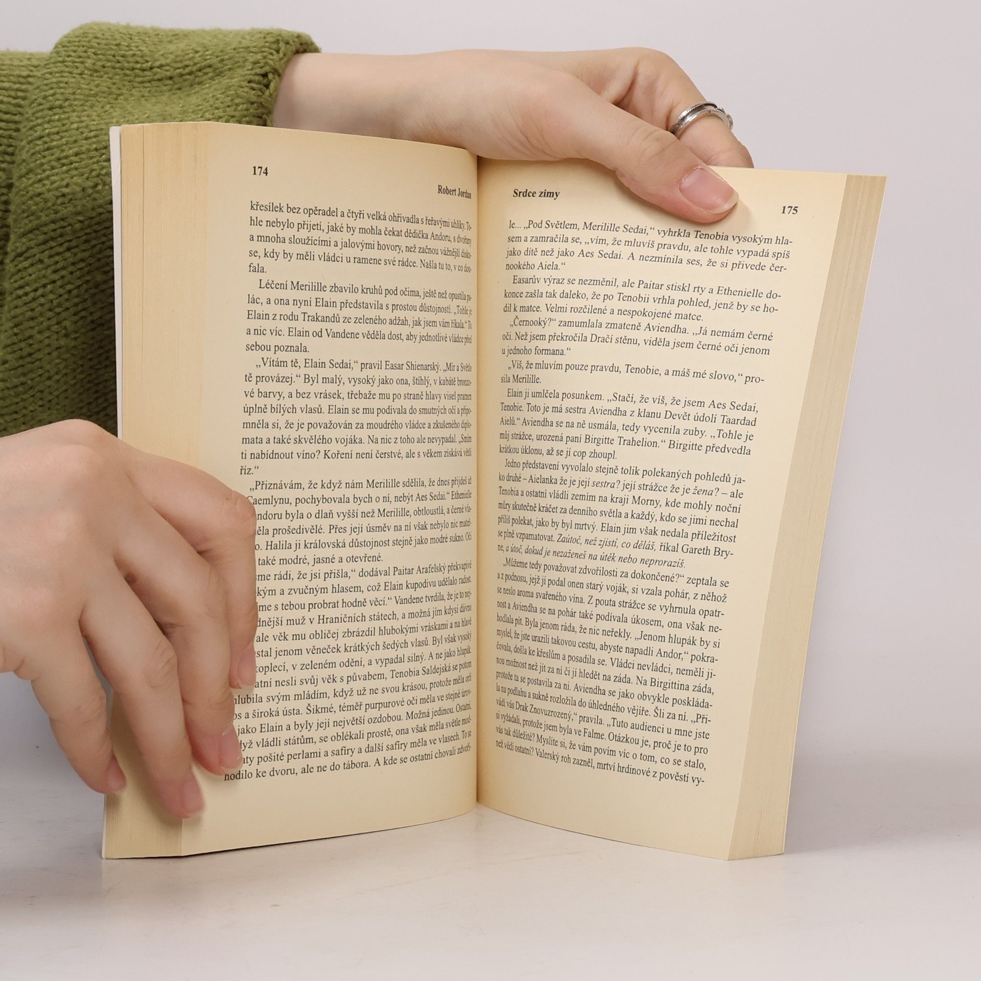 Robert Jordan Kolo času 9. Srdce zimy 2