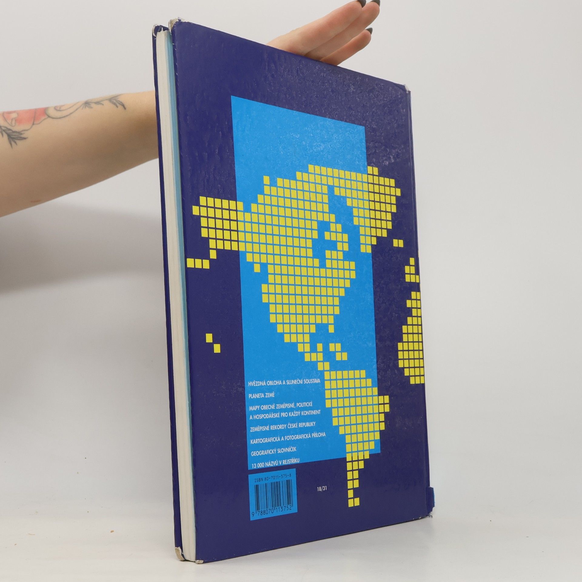Kolektív autorov Školní atlas světa