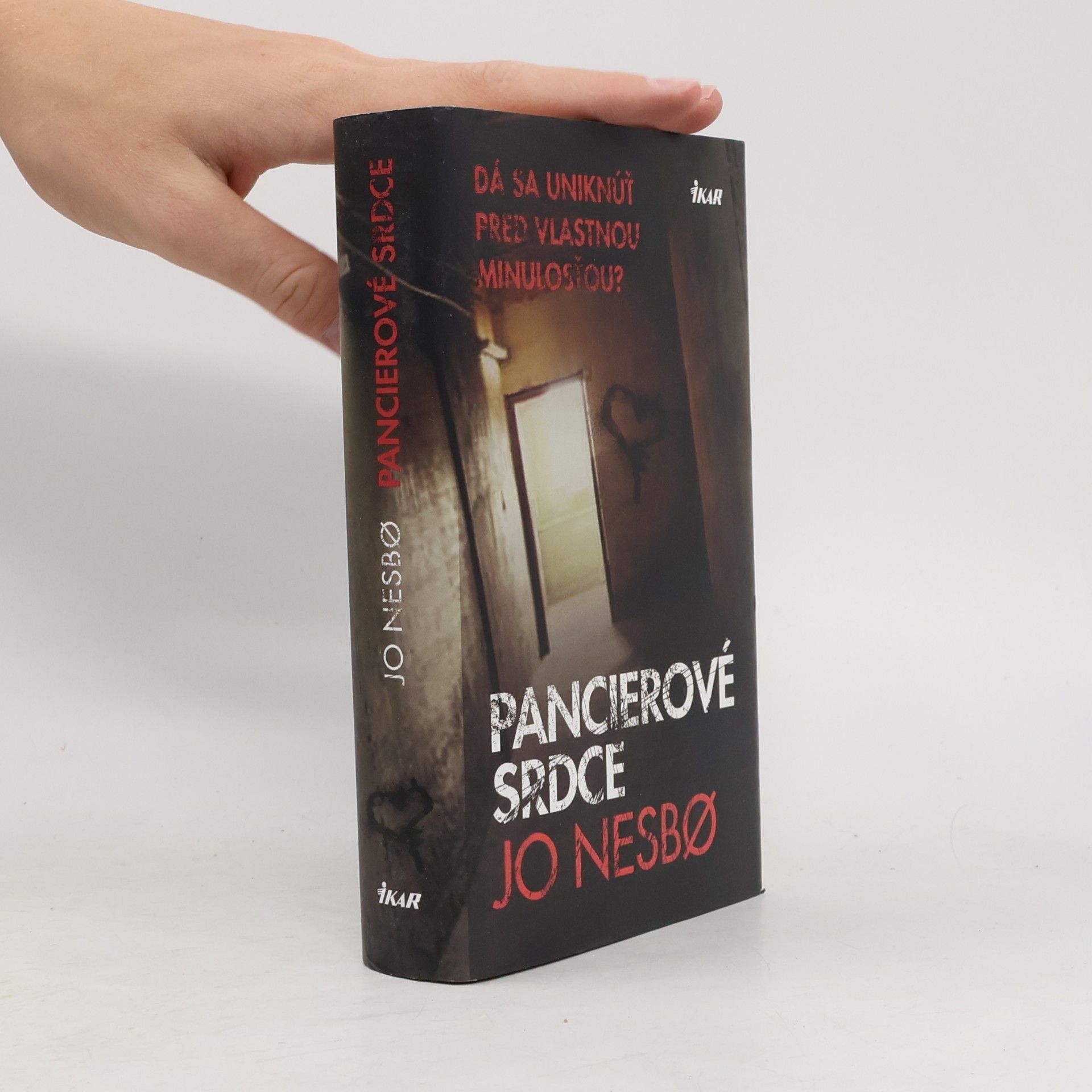 Jo Nesbø Pancierové srdce