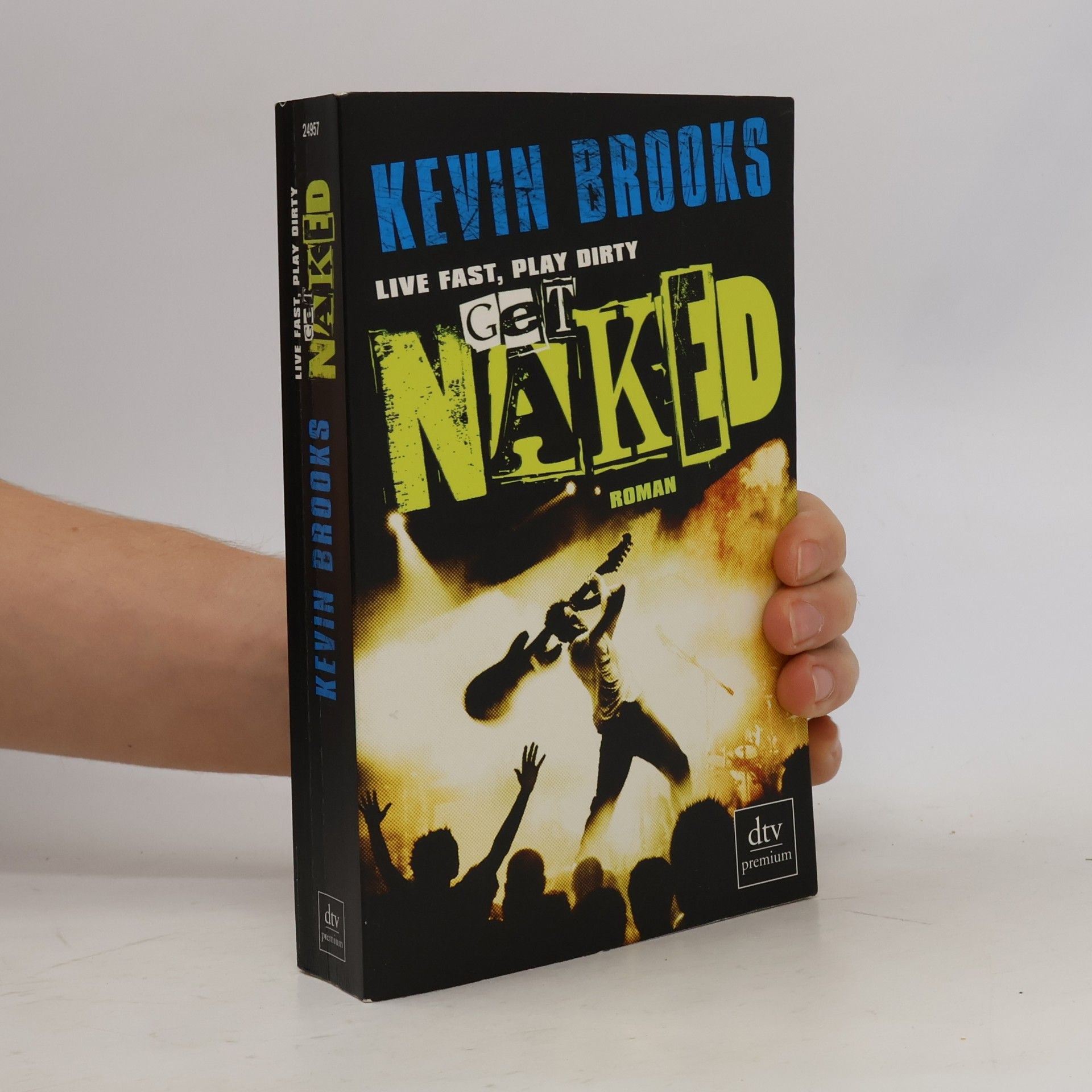 Live fast, play dirty, get naked