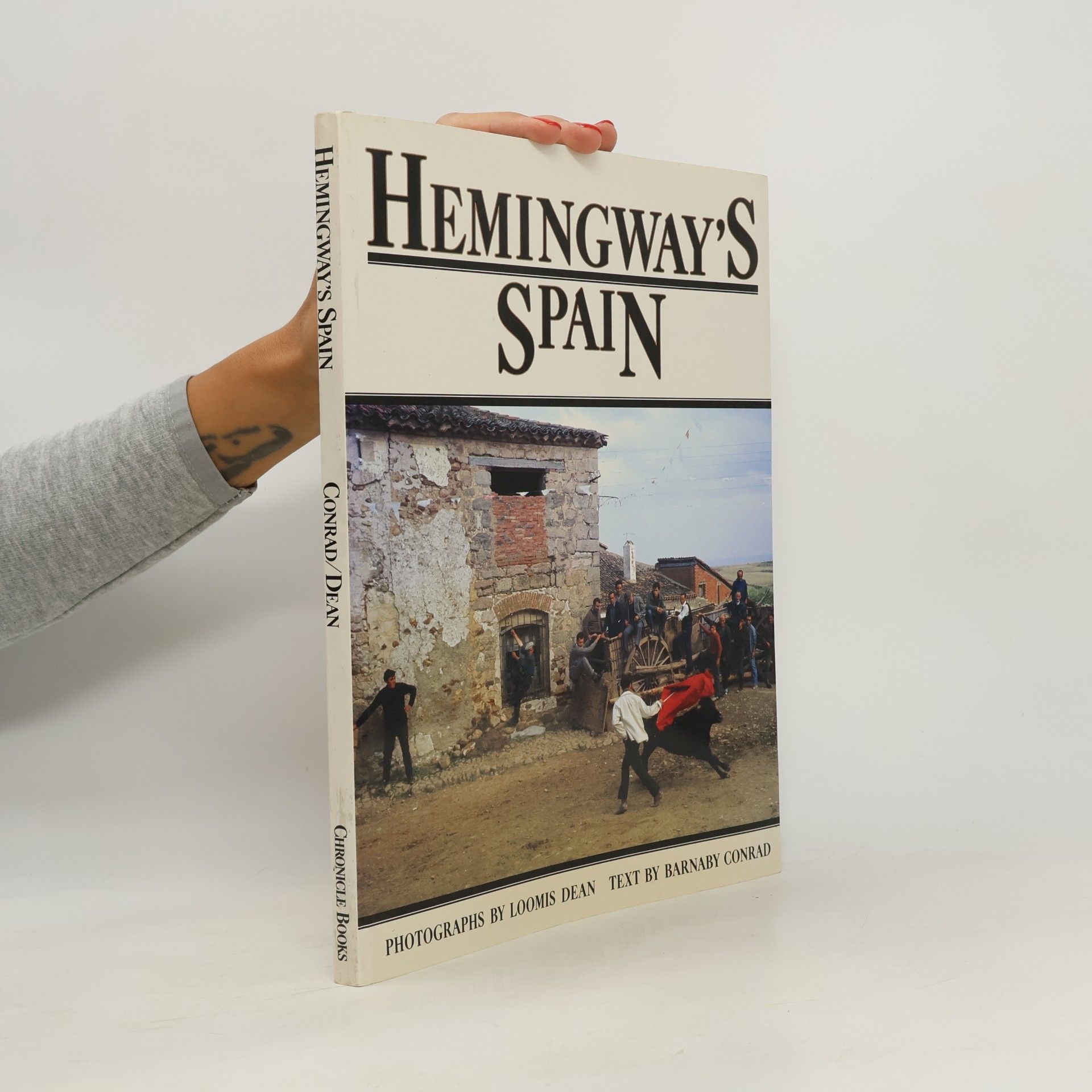 Loomis Dean Hemingway's Spain