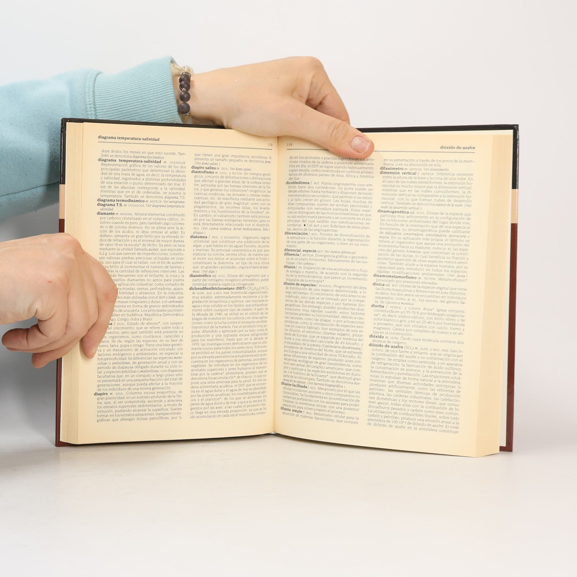 Kolektív autorov Larousse Diccionario de Ecología