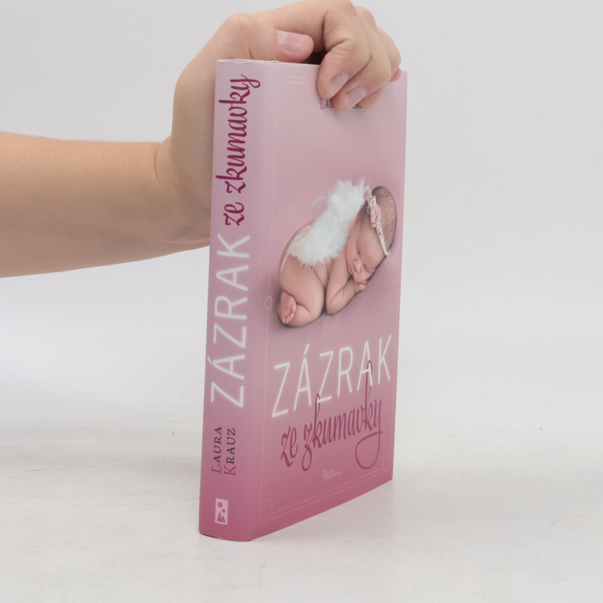 Laura Krauz Zázrak ze zkumavky