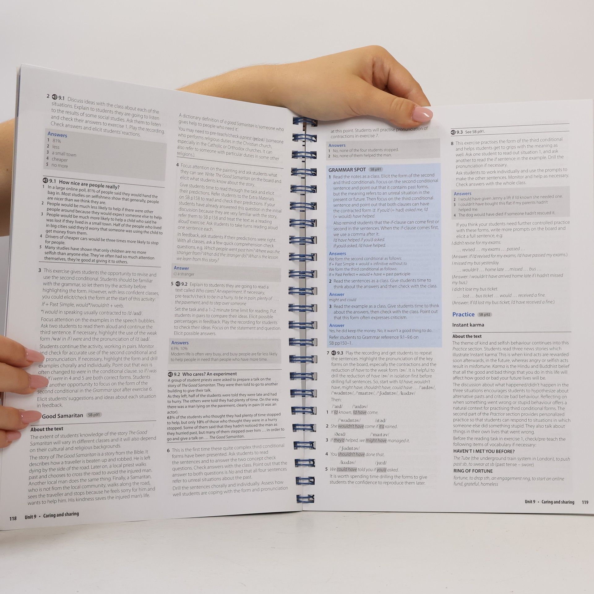 Liz Soars New Headway: Intermediate Teacher's Guide