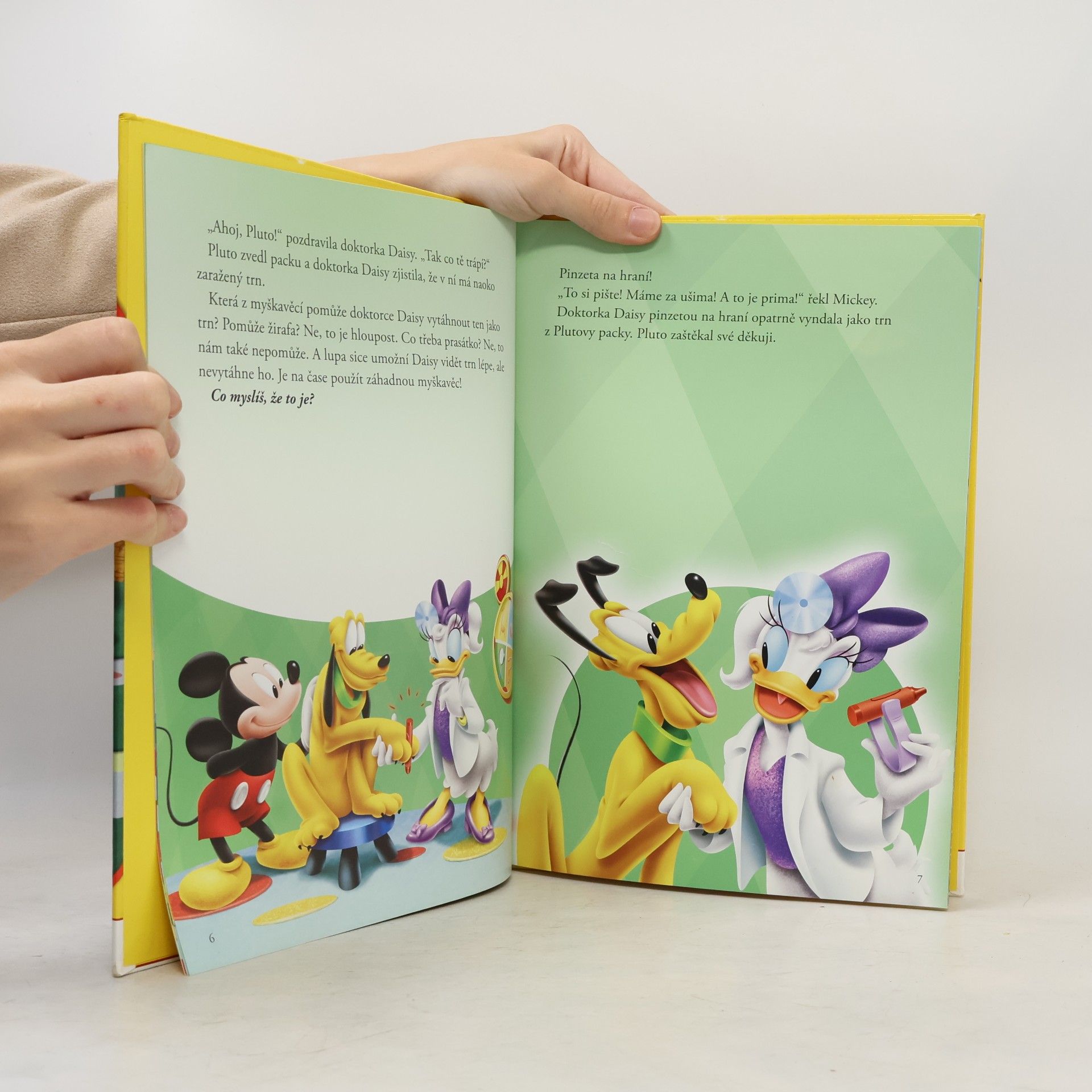 Thea Feldman Mickeyho klubík