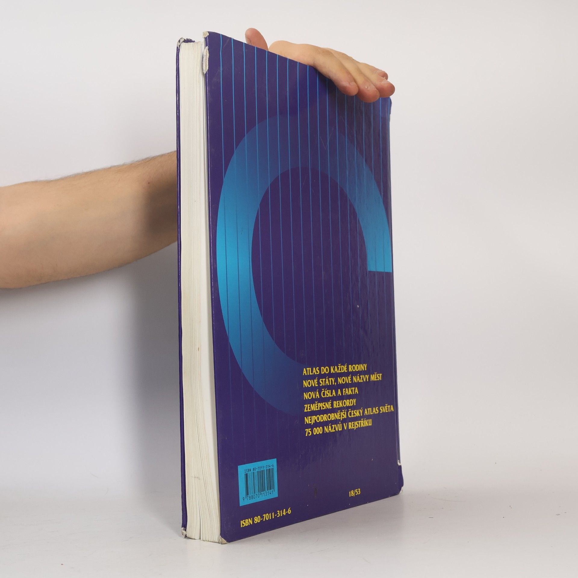 Autorenkollektiv Velký atlas světa