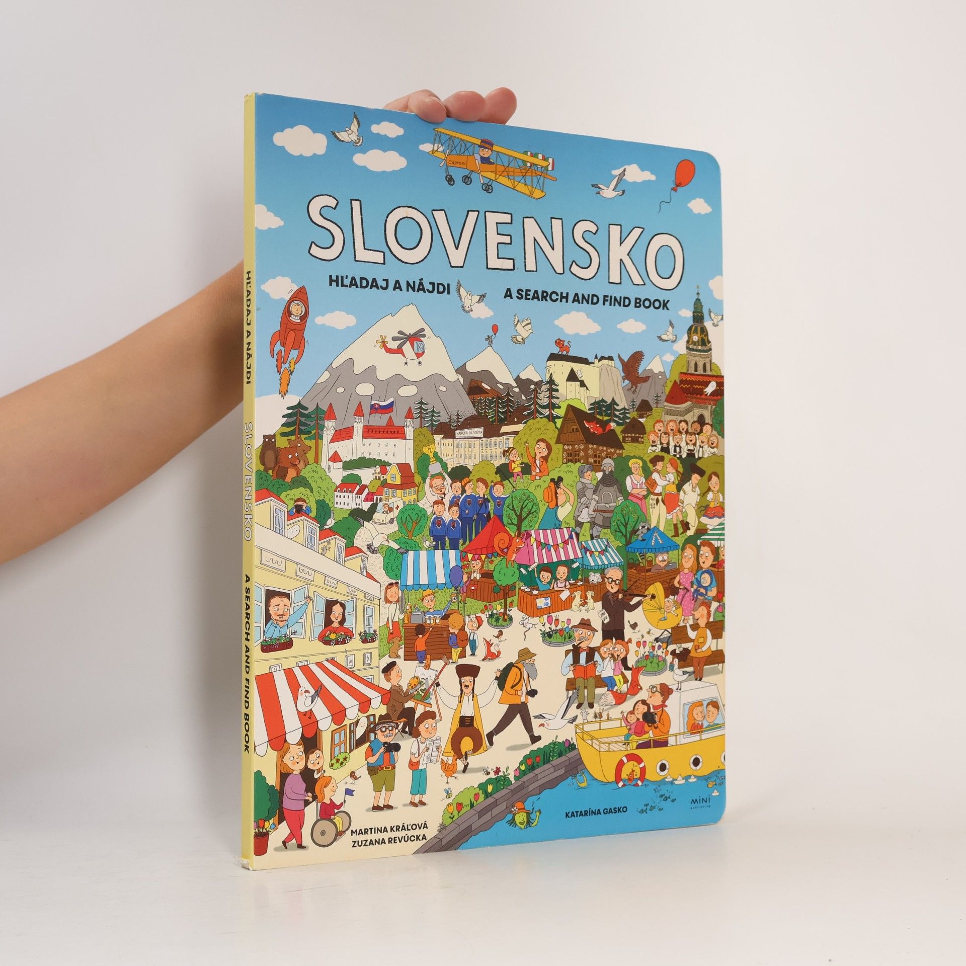 Martina Kral Slovensko - Hľadaj a nájdi. A search and find book