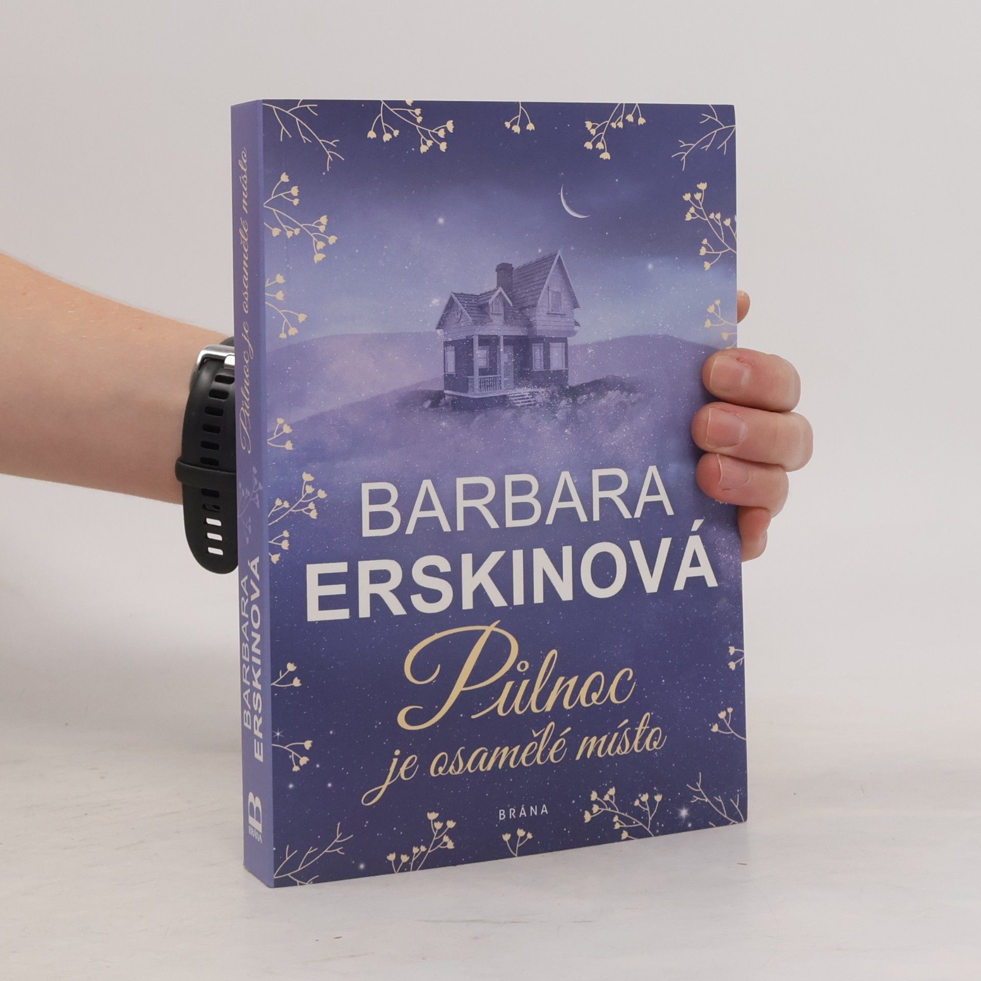 Barbara Erskine Půlnoc je osamělé místo
