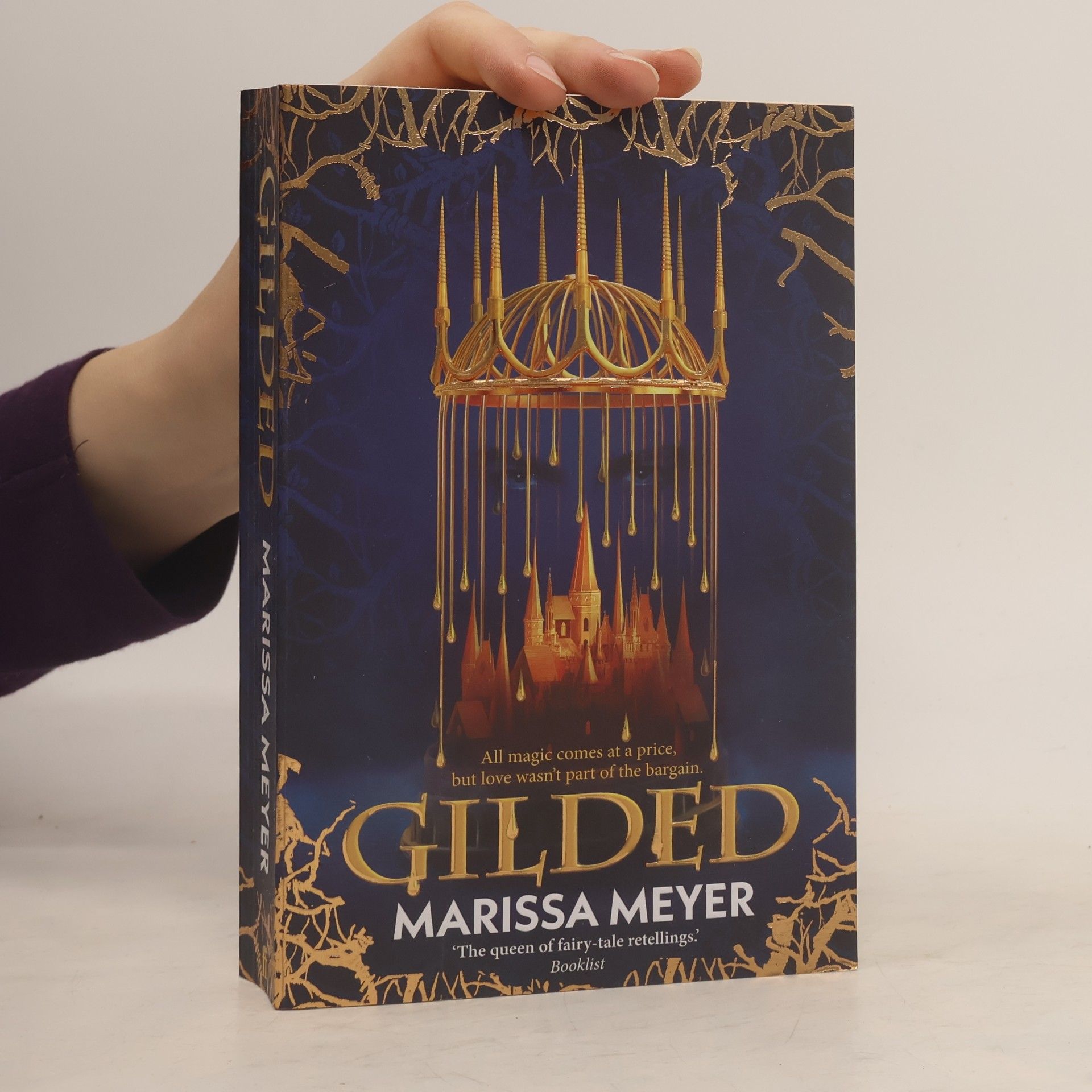 Marissa Meyer Gilded